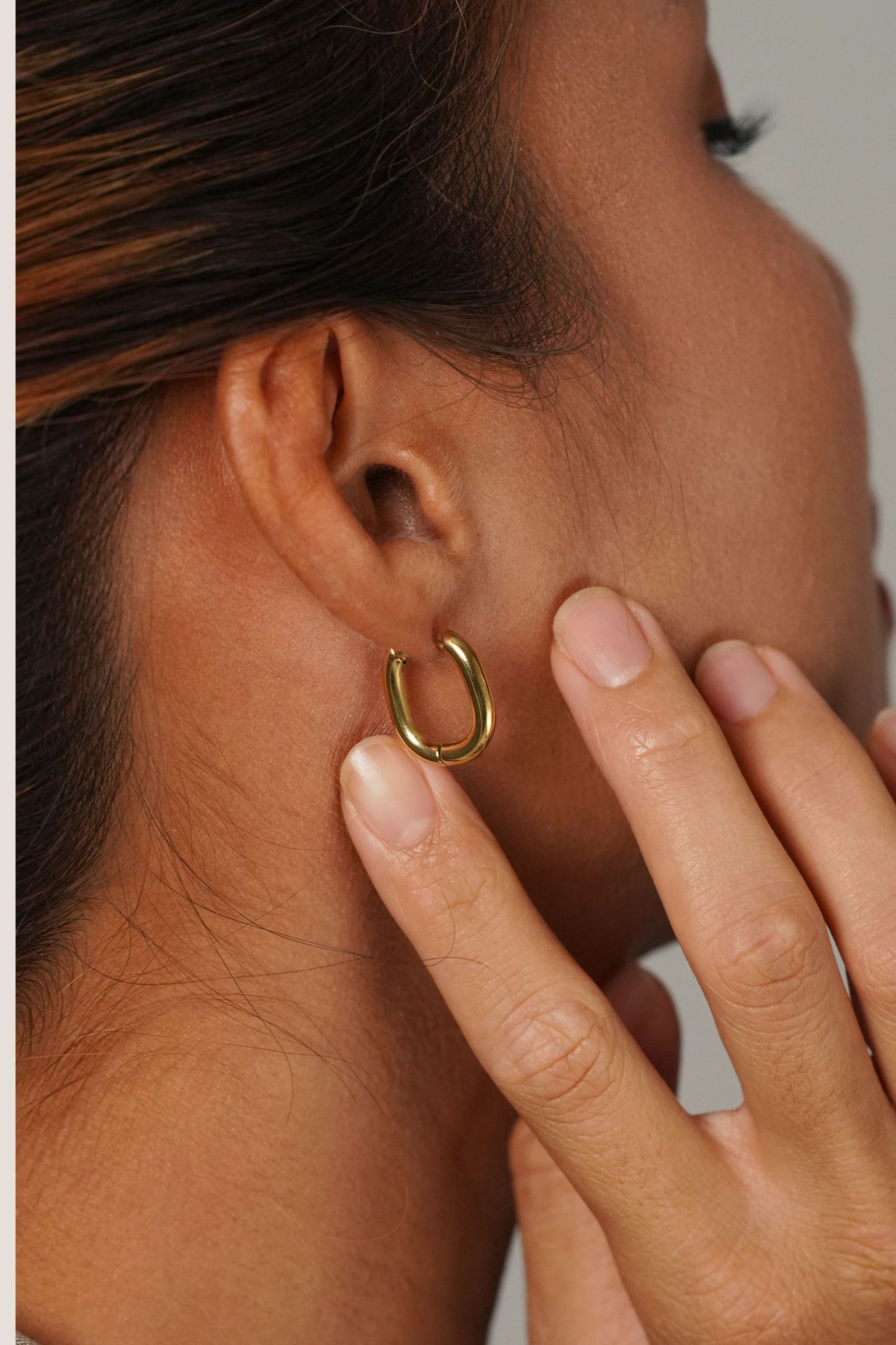 Oval Gold Hoop Earrings