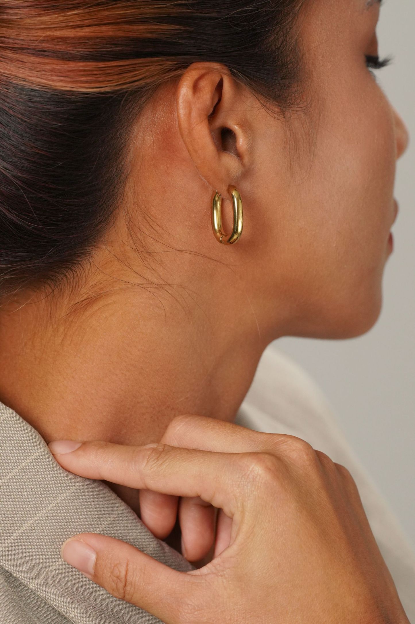 Oval Gold Hoop Earrings