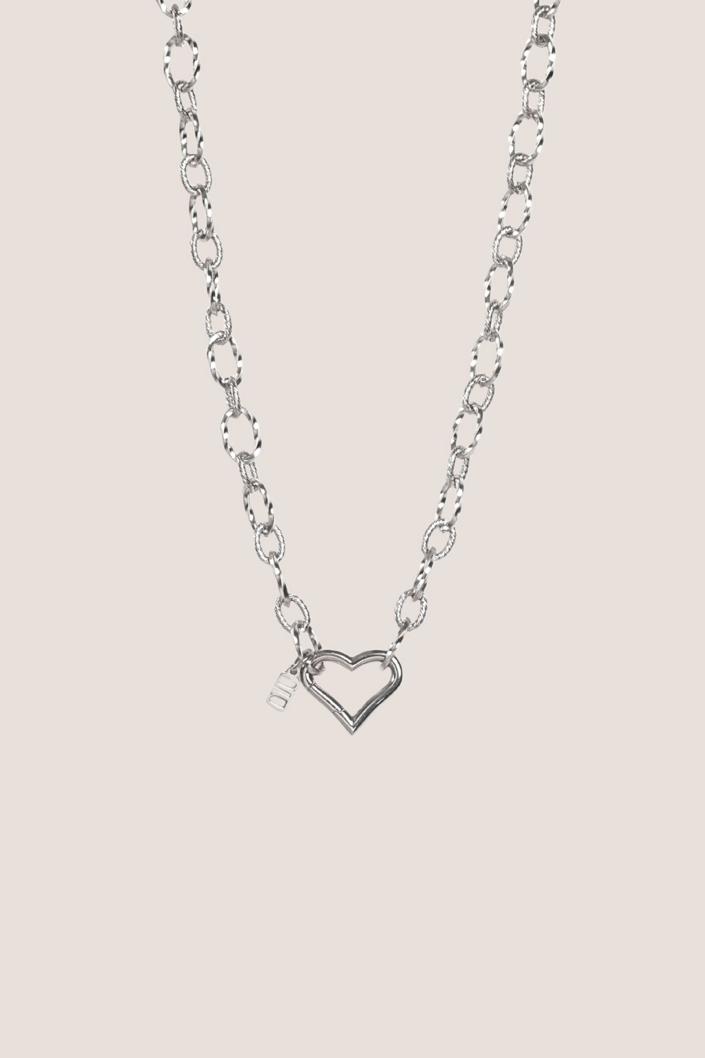 Nue Silver Necklace