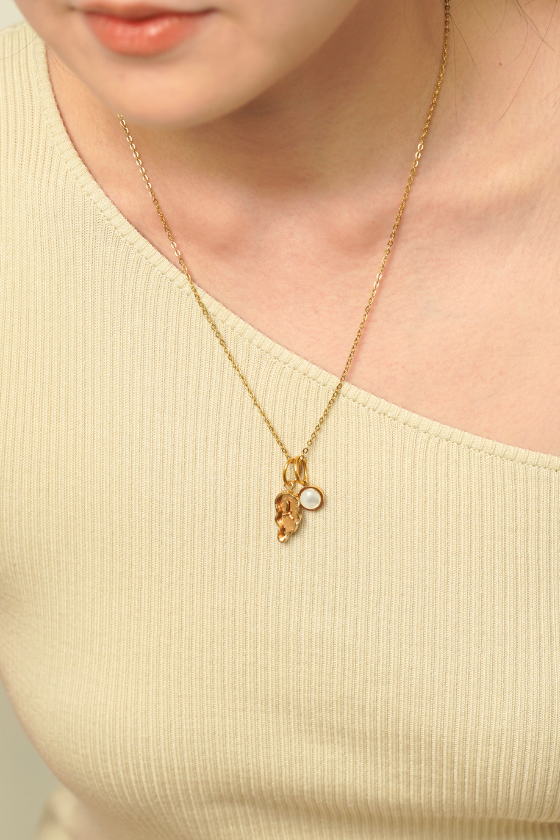 Plain Chain Gold Necklace