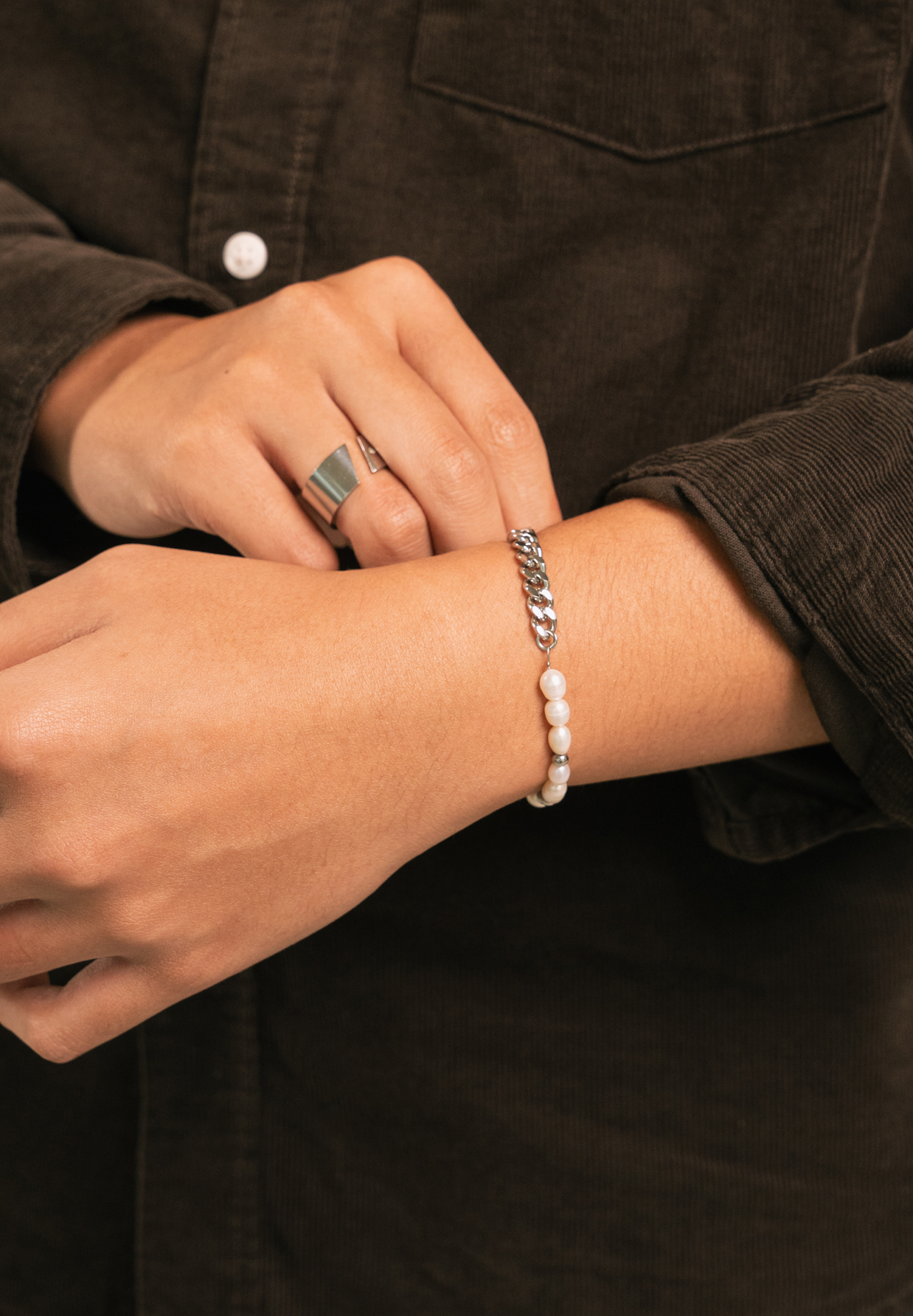 Allure Pearl Silver Chain Bracelet