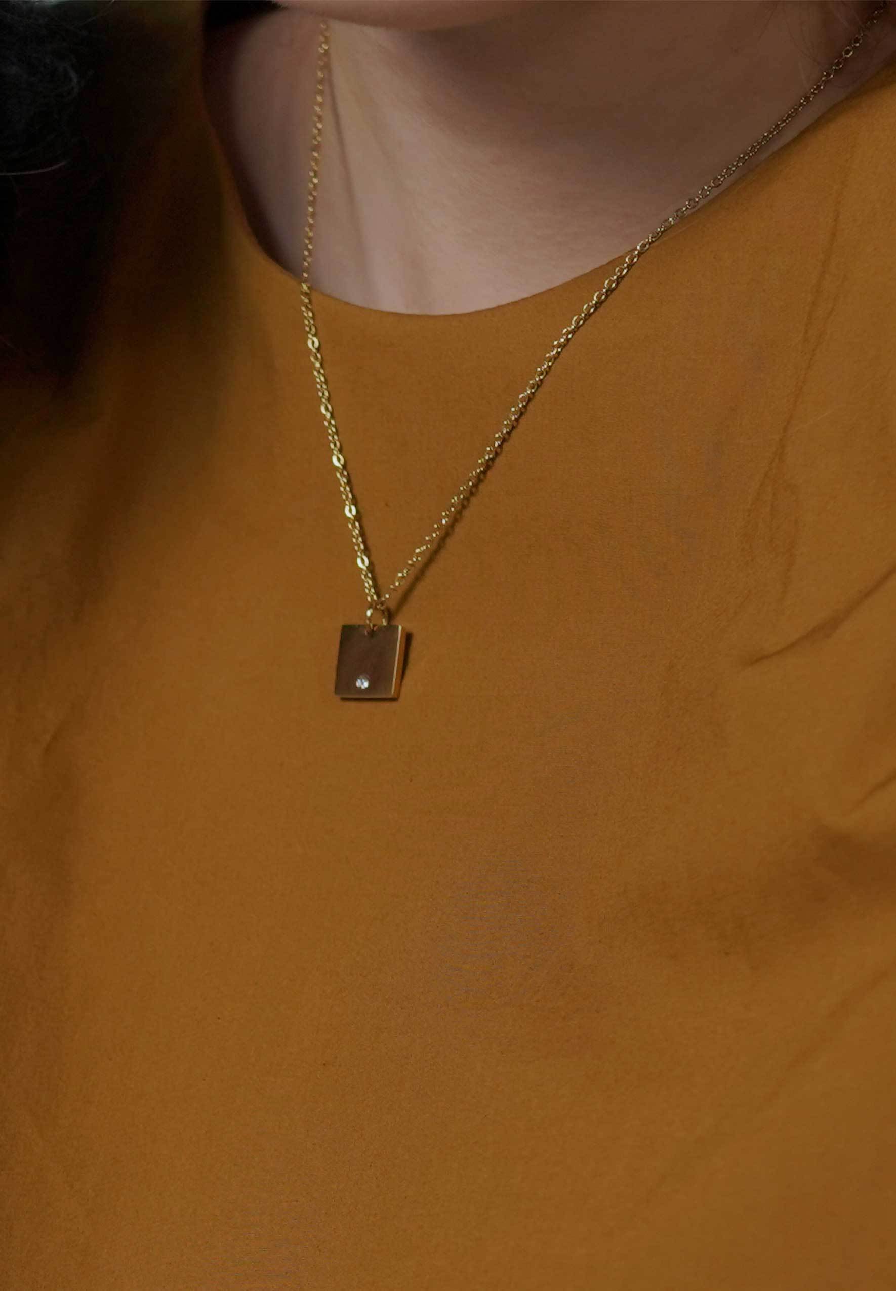 Square Gold Chain Pendant Necklace