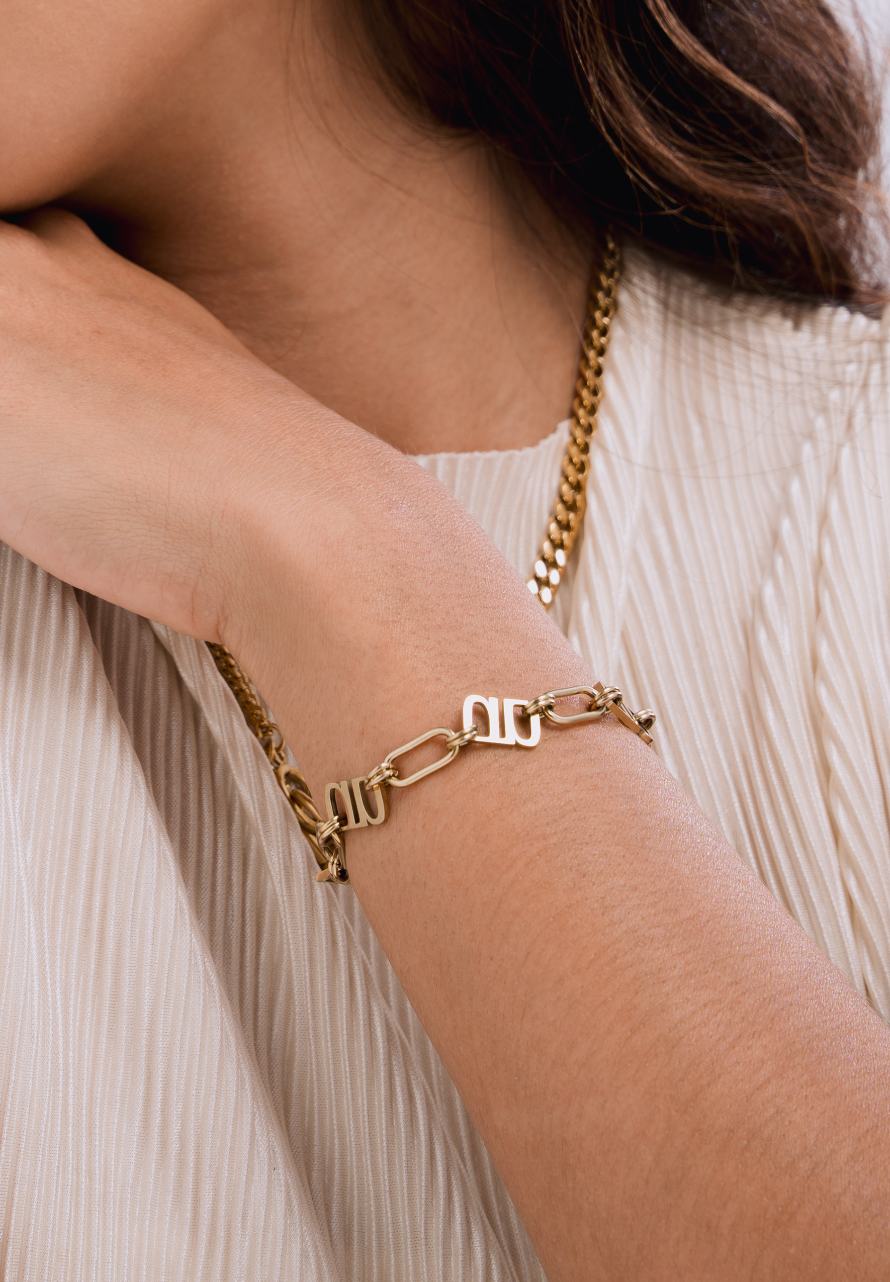 Gung Iconic Gold Chain Bracelet