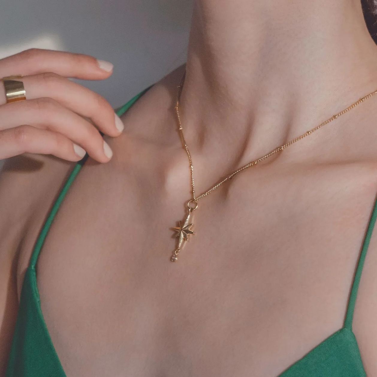 Stardust Gold Pendant Necklace