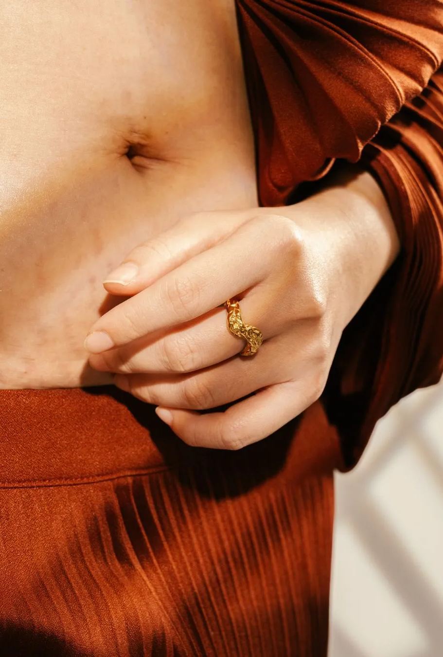 Ridge Bold Gold Ring