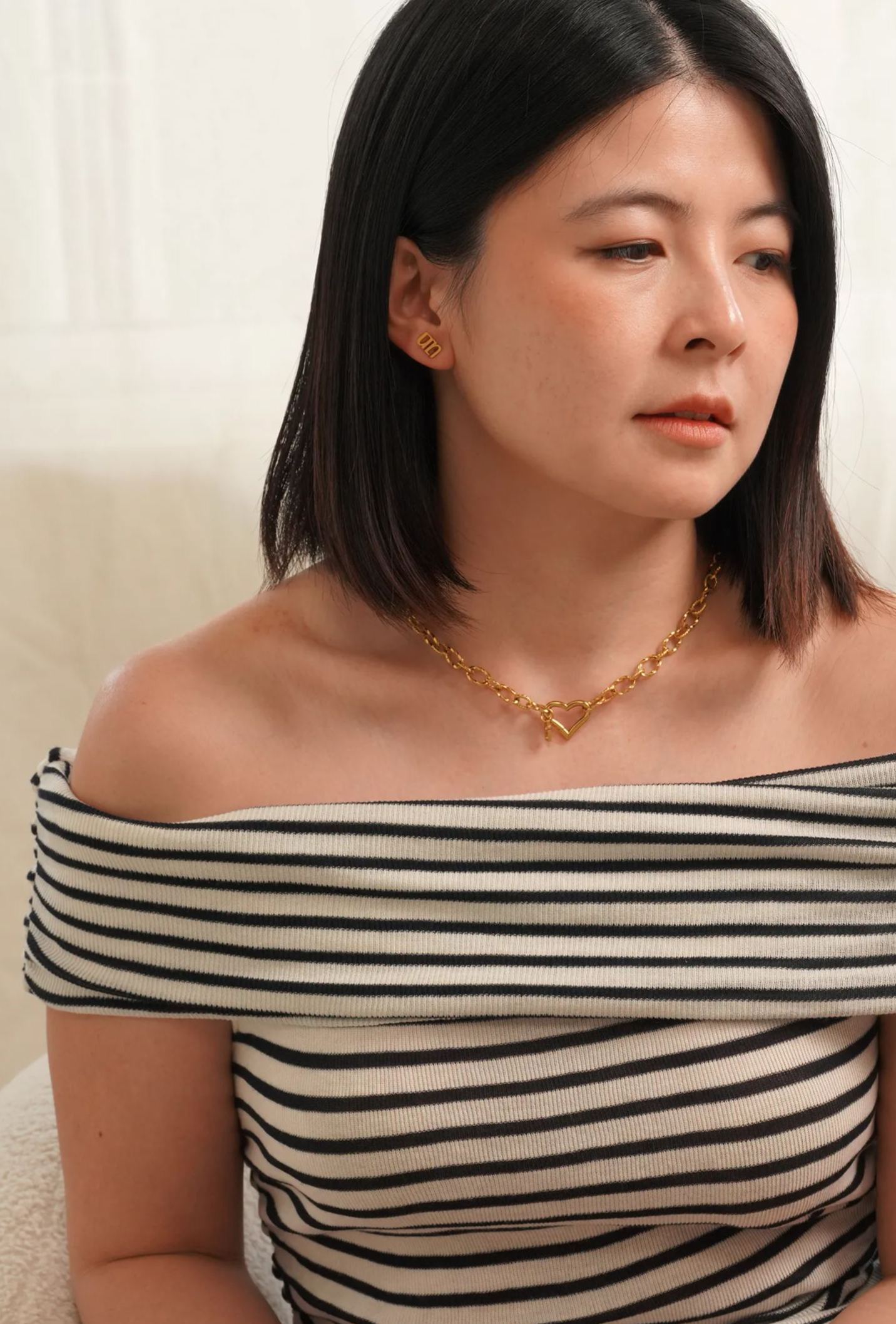 Nue Gold Necklace