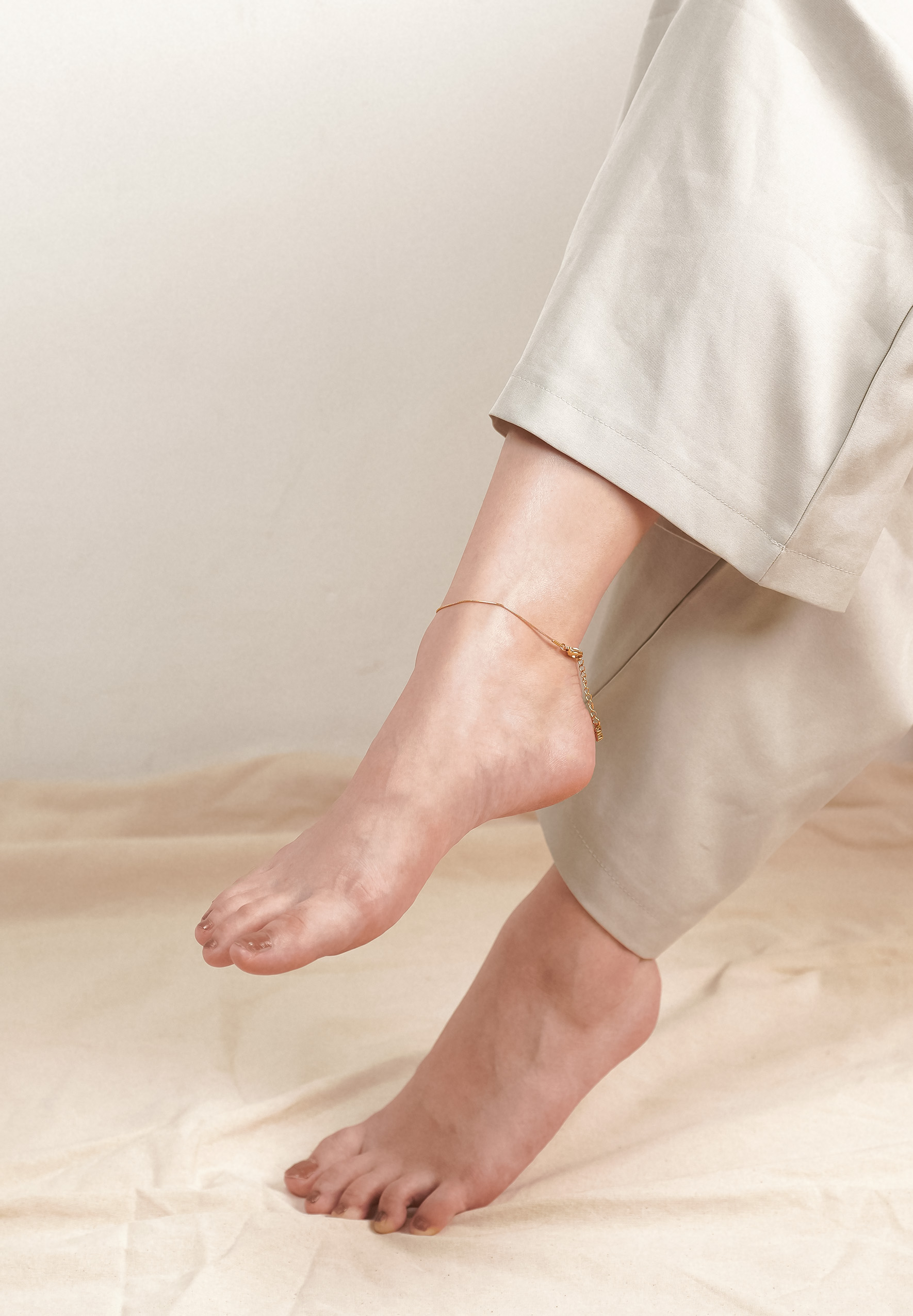 Thin Snake Gold Chain Anklet