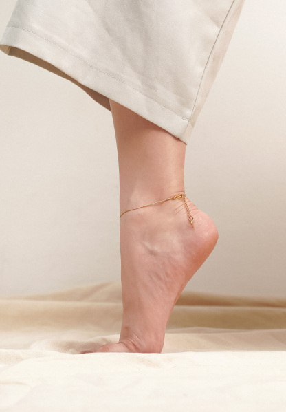 Thin Snake Gold Chain Anklet