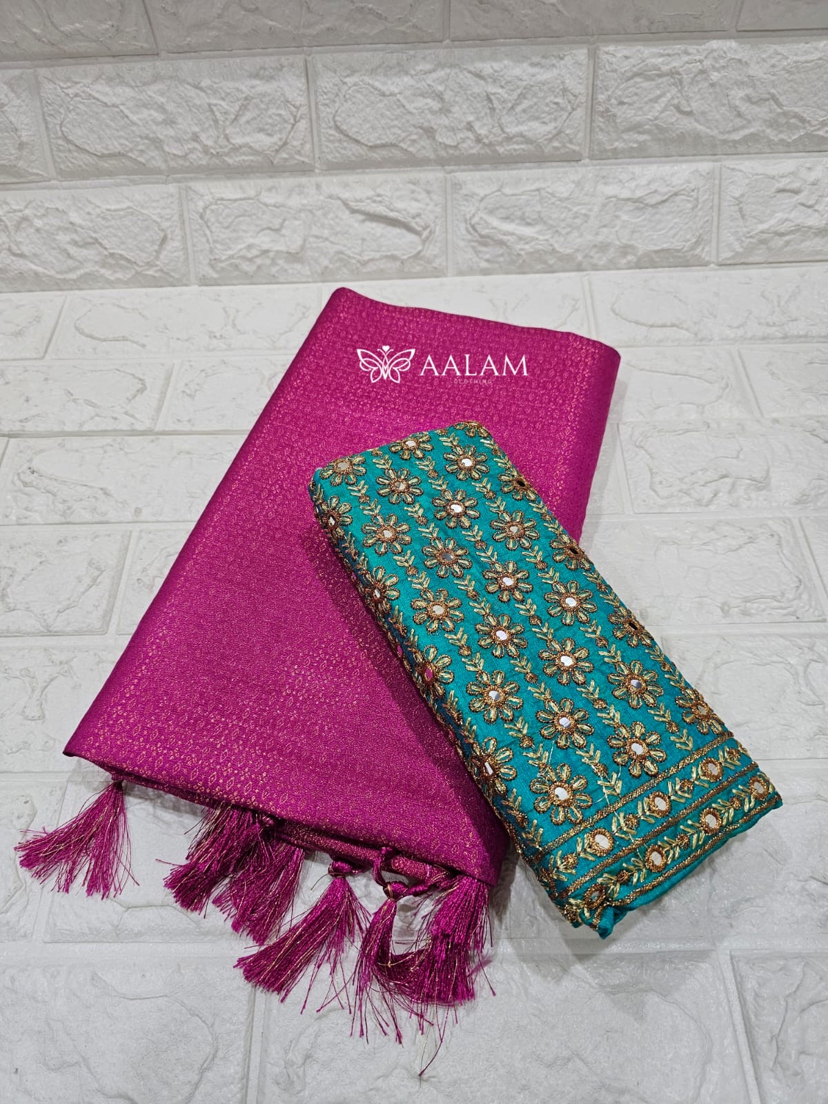 Kubera Silk Saree w Aari blouse - Pink & Green