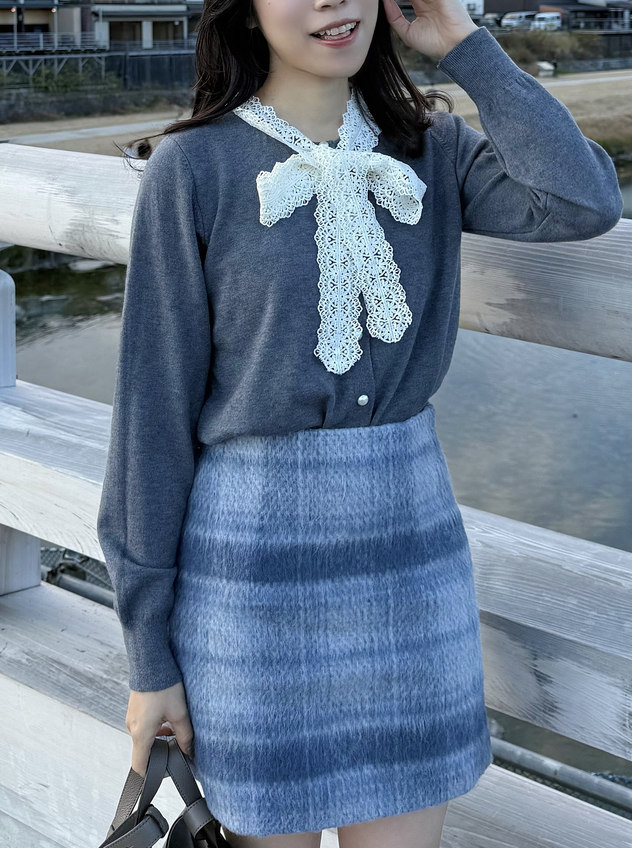 3色•蕾絲蝴蝶結領帶針織外套上衣