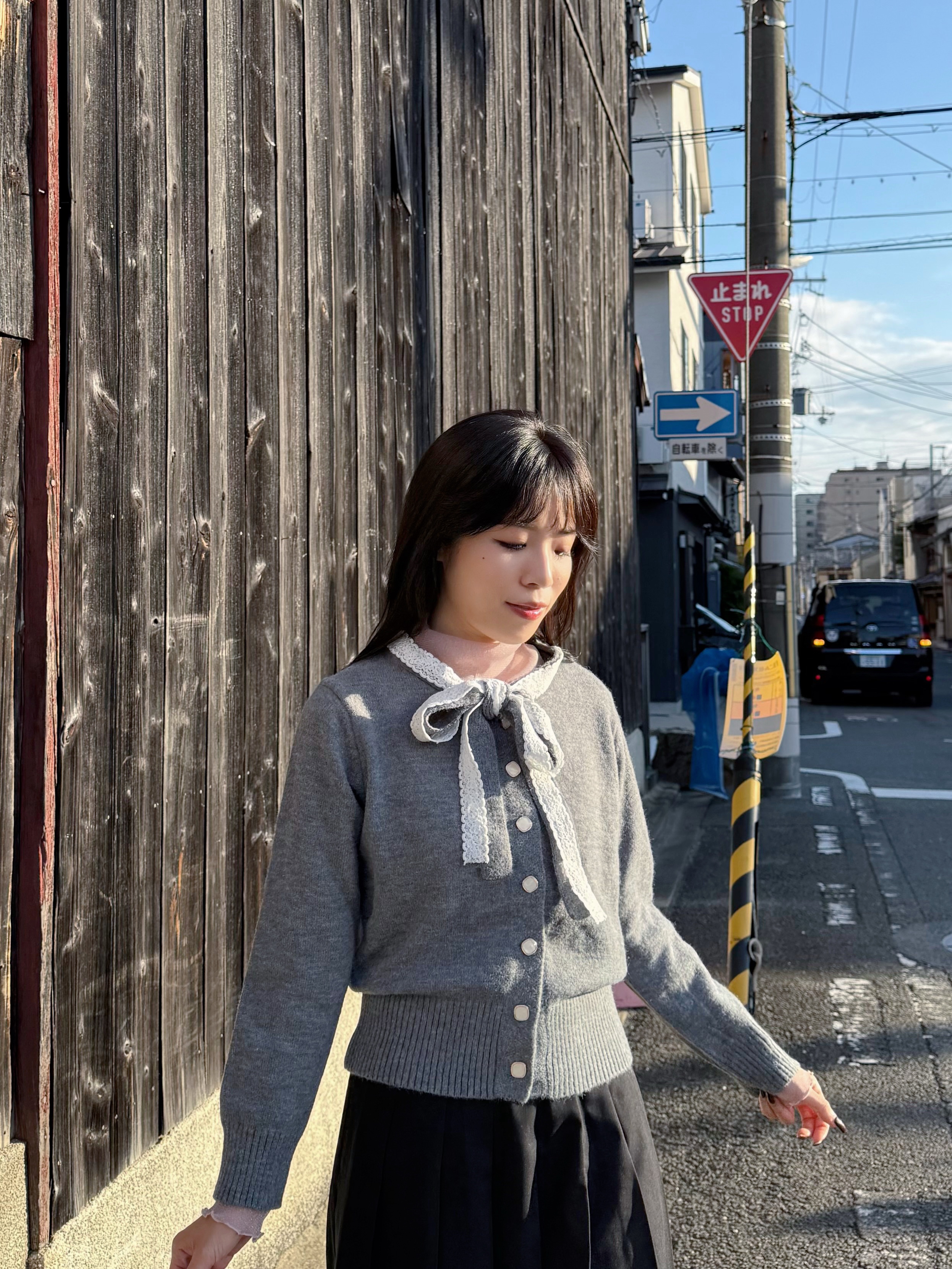 蕾絲蝴蝶結針織外套