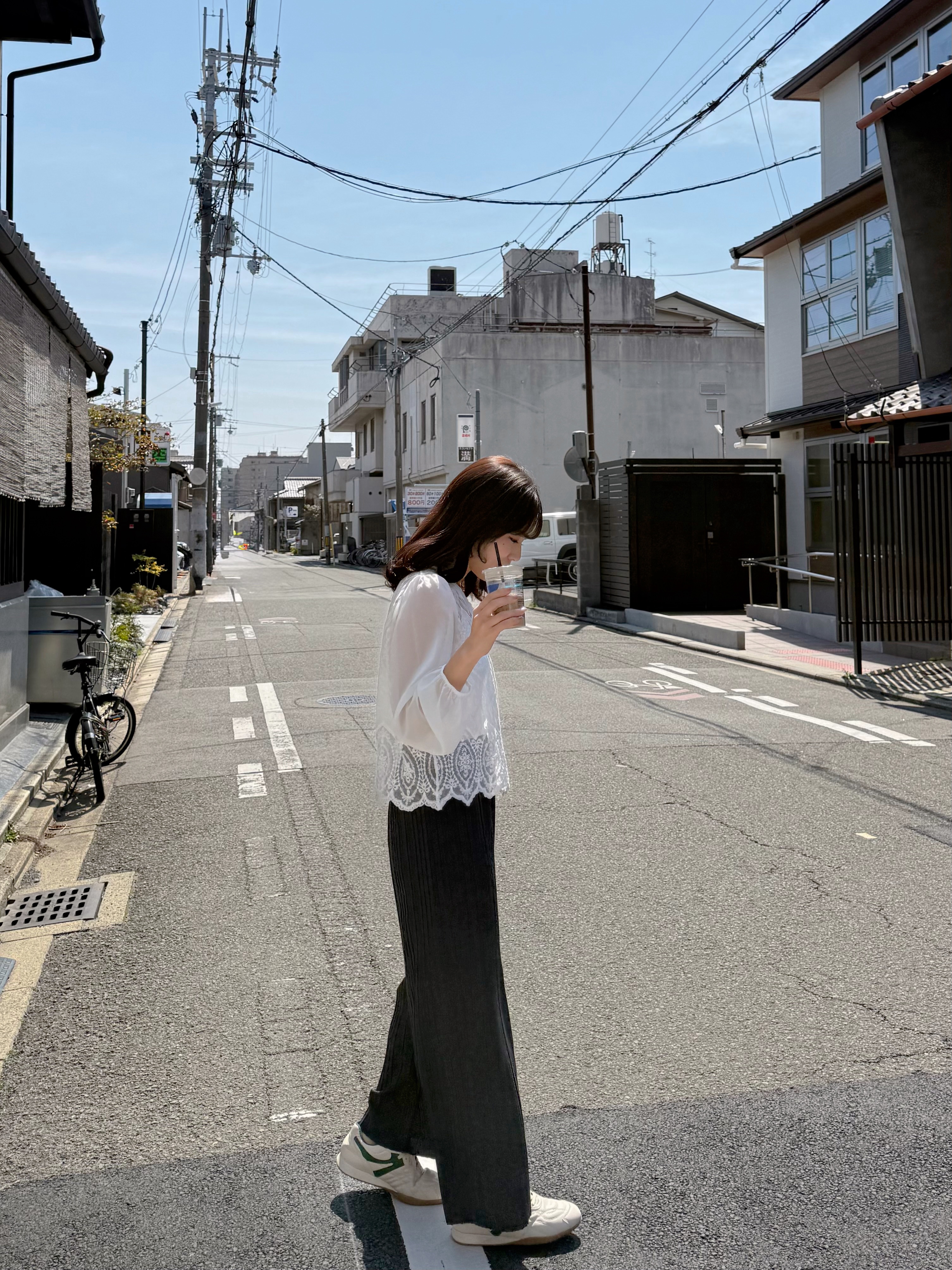 V領蕾絲雪紡袖外套上衣