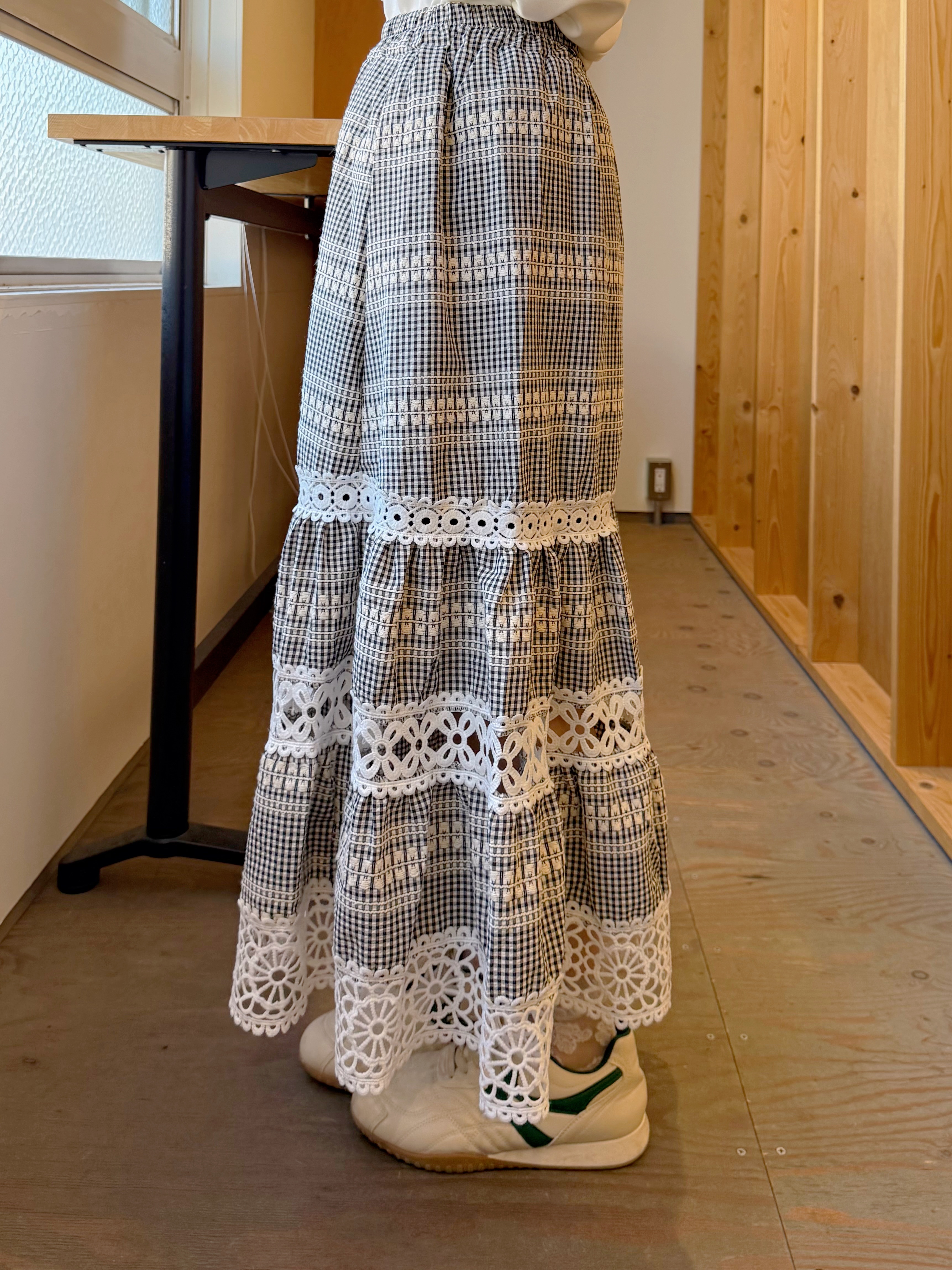 蕾絲拼接雪紡半身裙