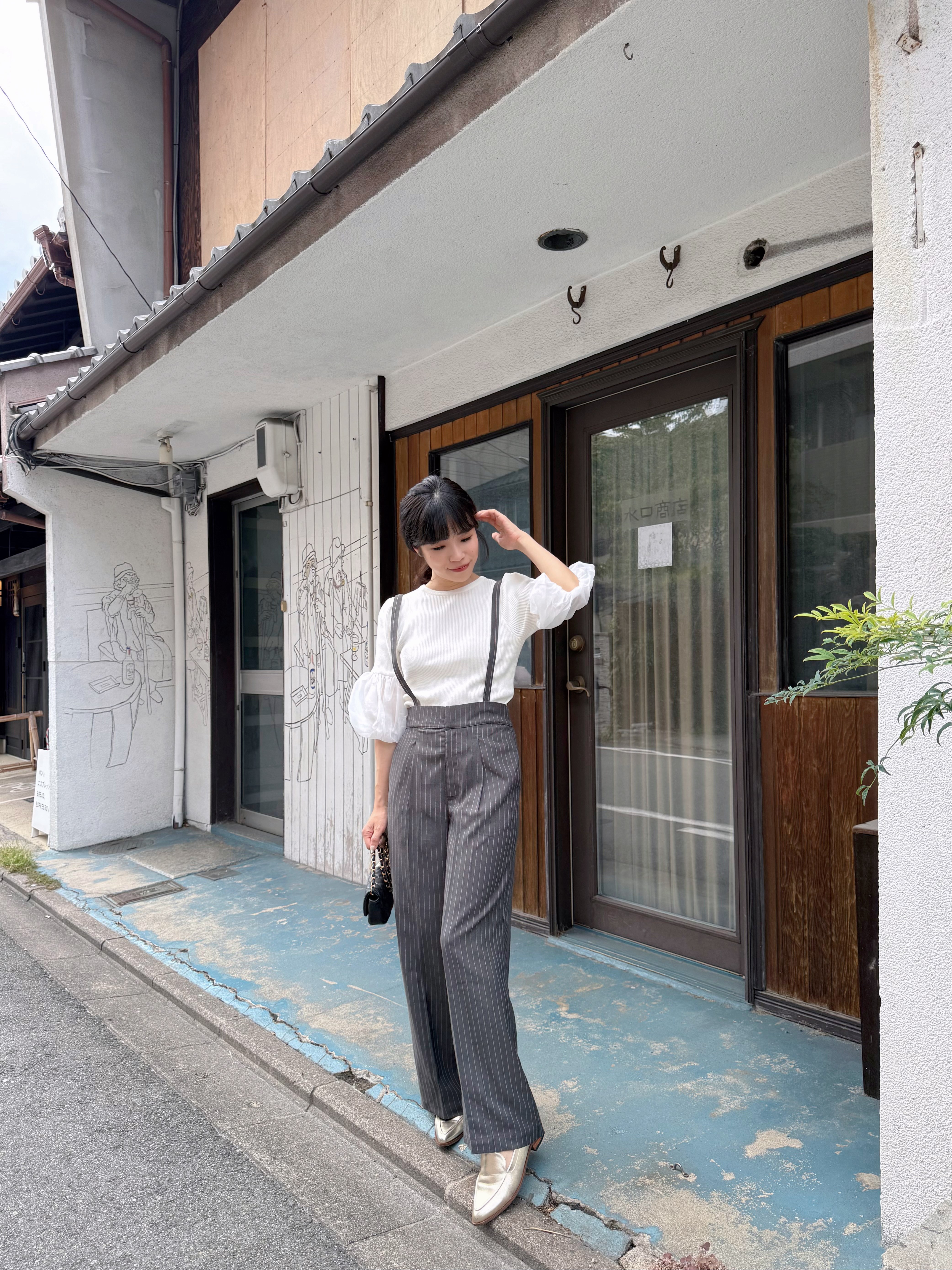 直條紋吊帶長褲