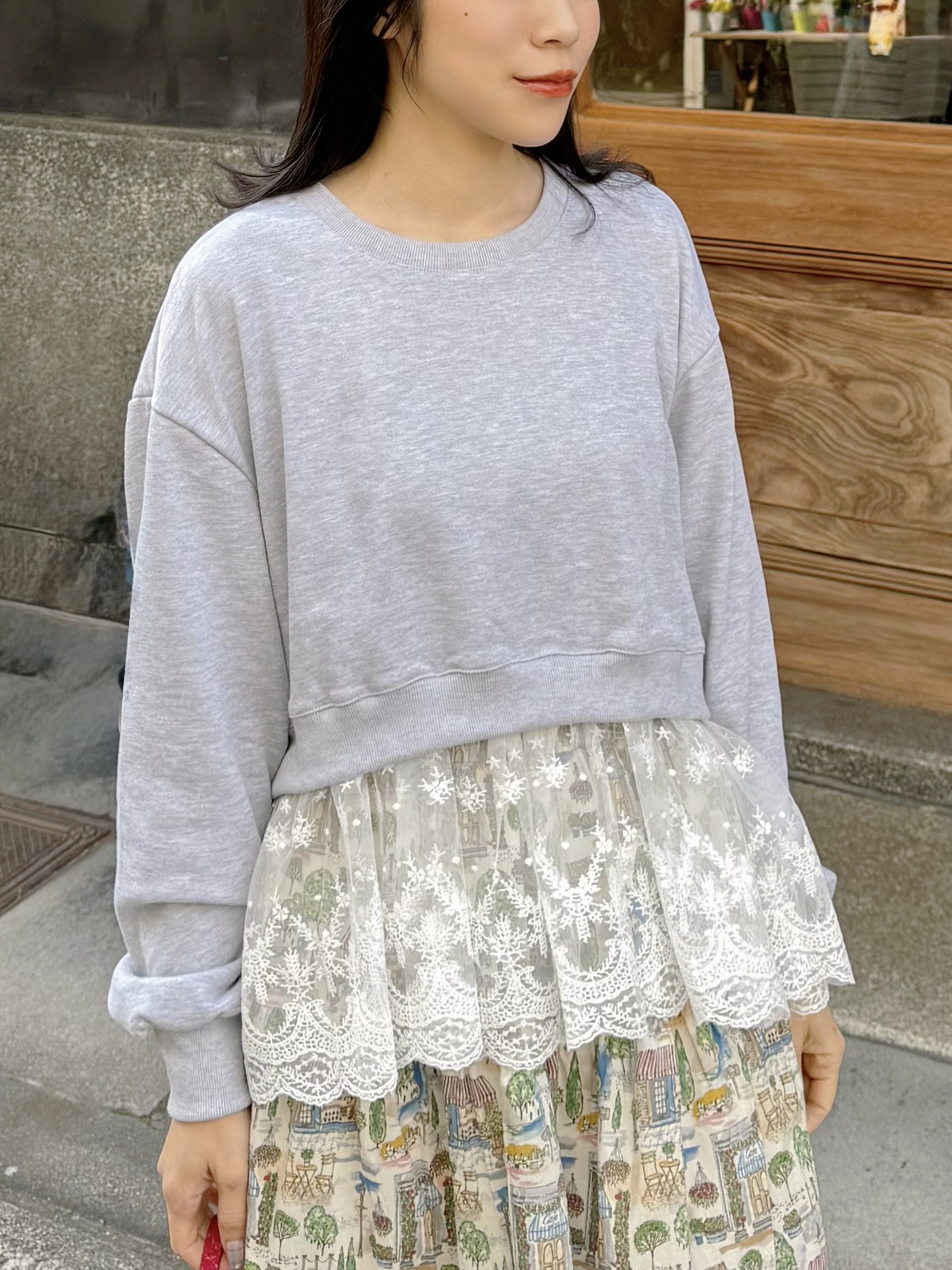 SpecialPrice•蕾絲傘擺無加厚衛衣