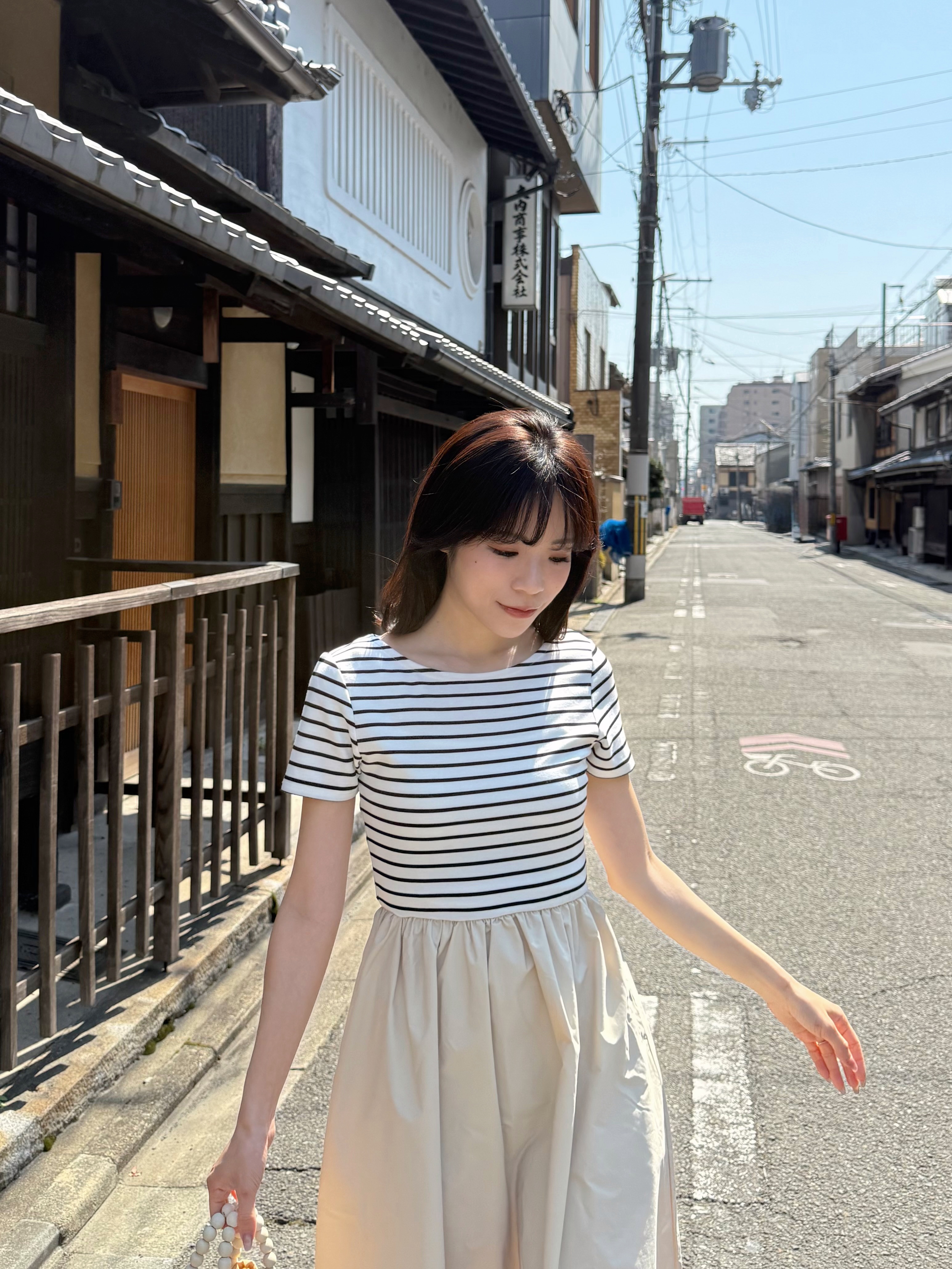 間條拼色修腰A line連身裙