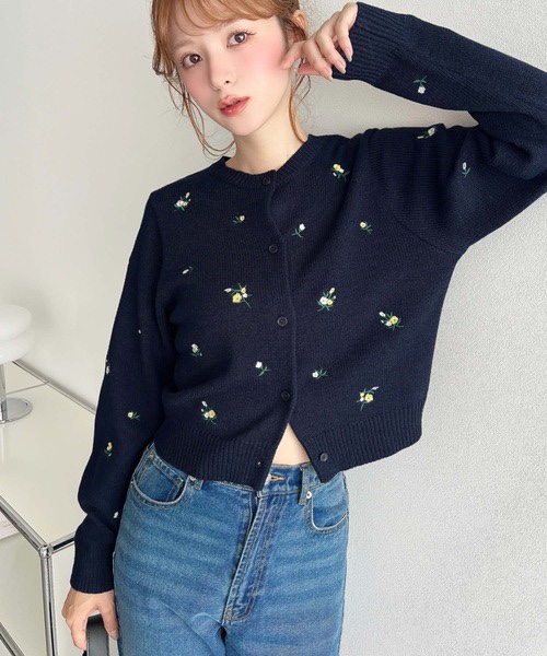 3色•M-L碼•花卉刺繡針織外套