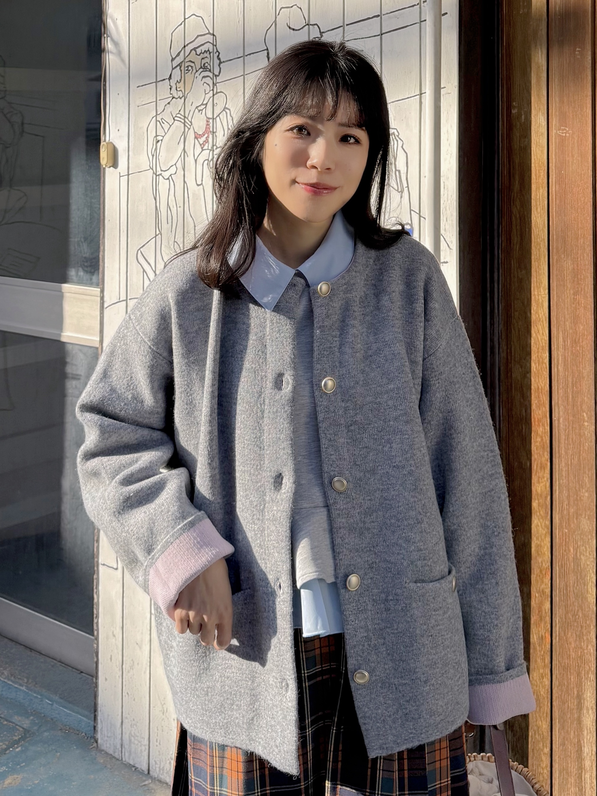 4色•拼色金扣中長款針織外套