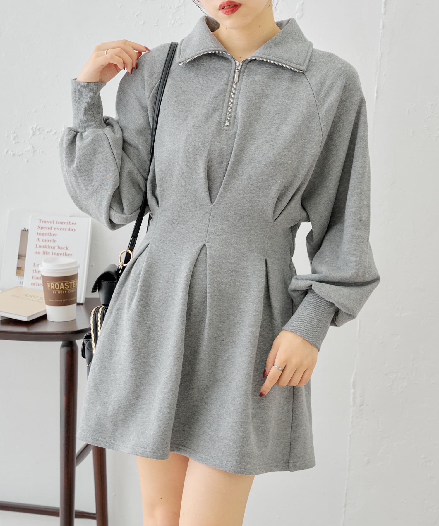 拉鍊領位衛衣連身裙