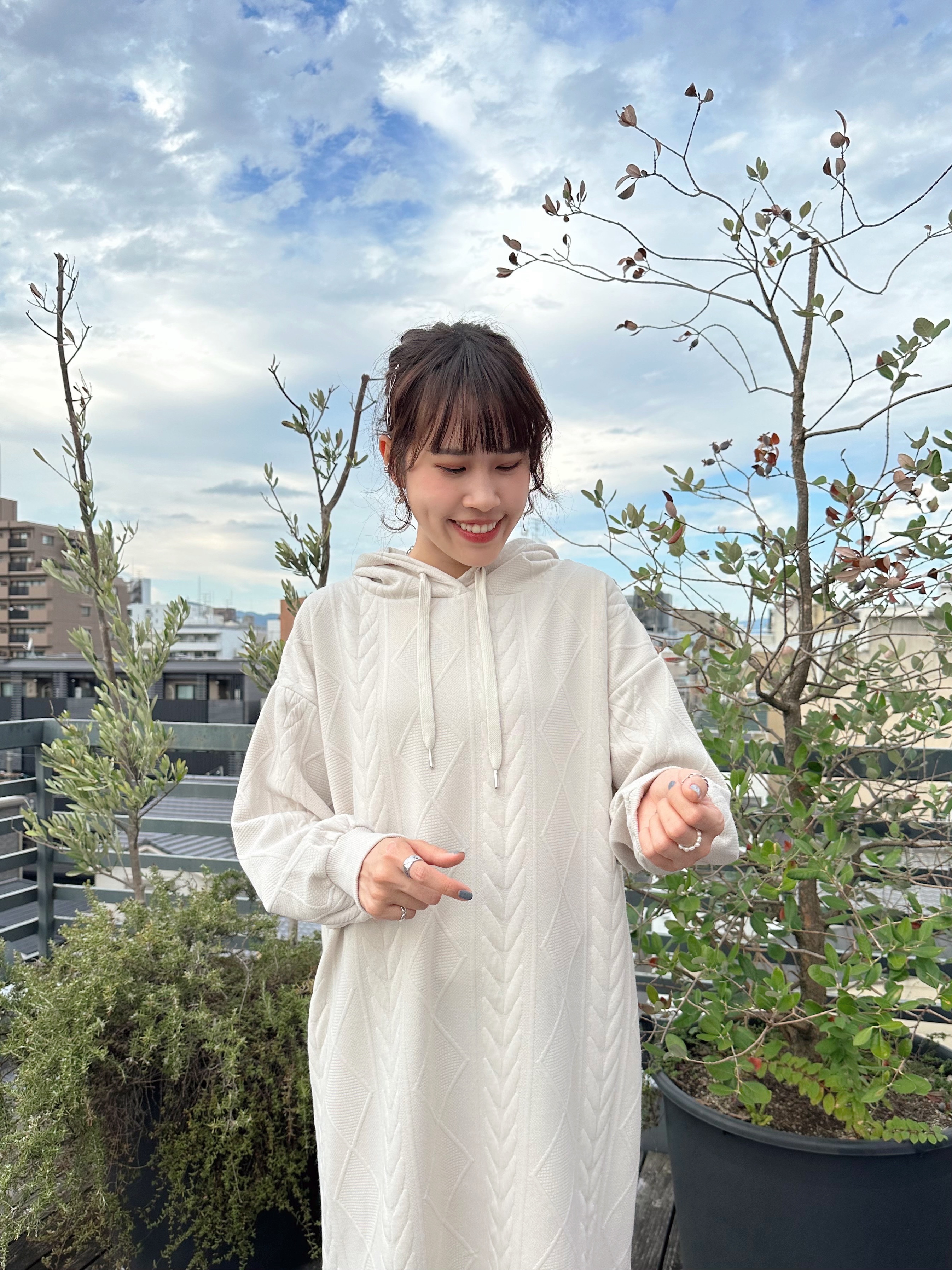 連帽壓花衛衣連身裙