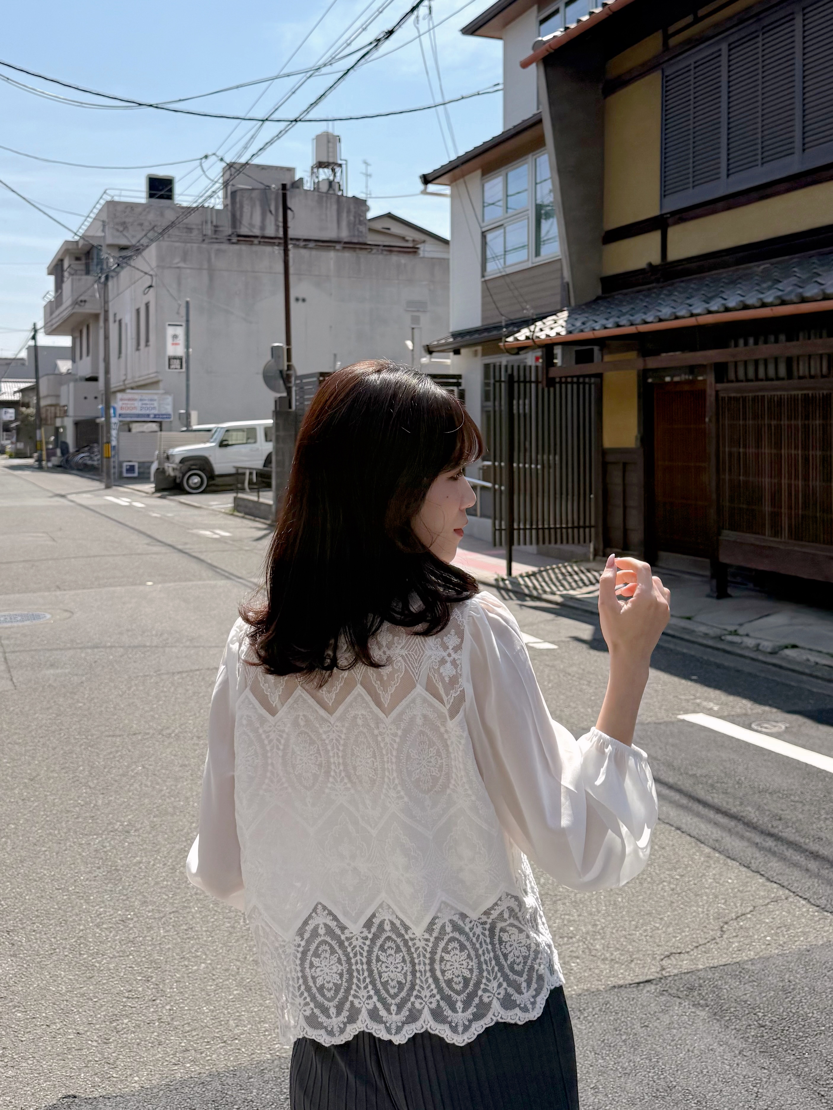 V領蕾絲雪紡袖外套上衣