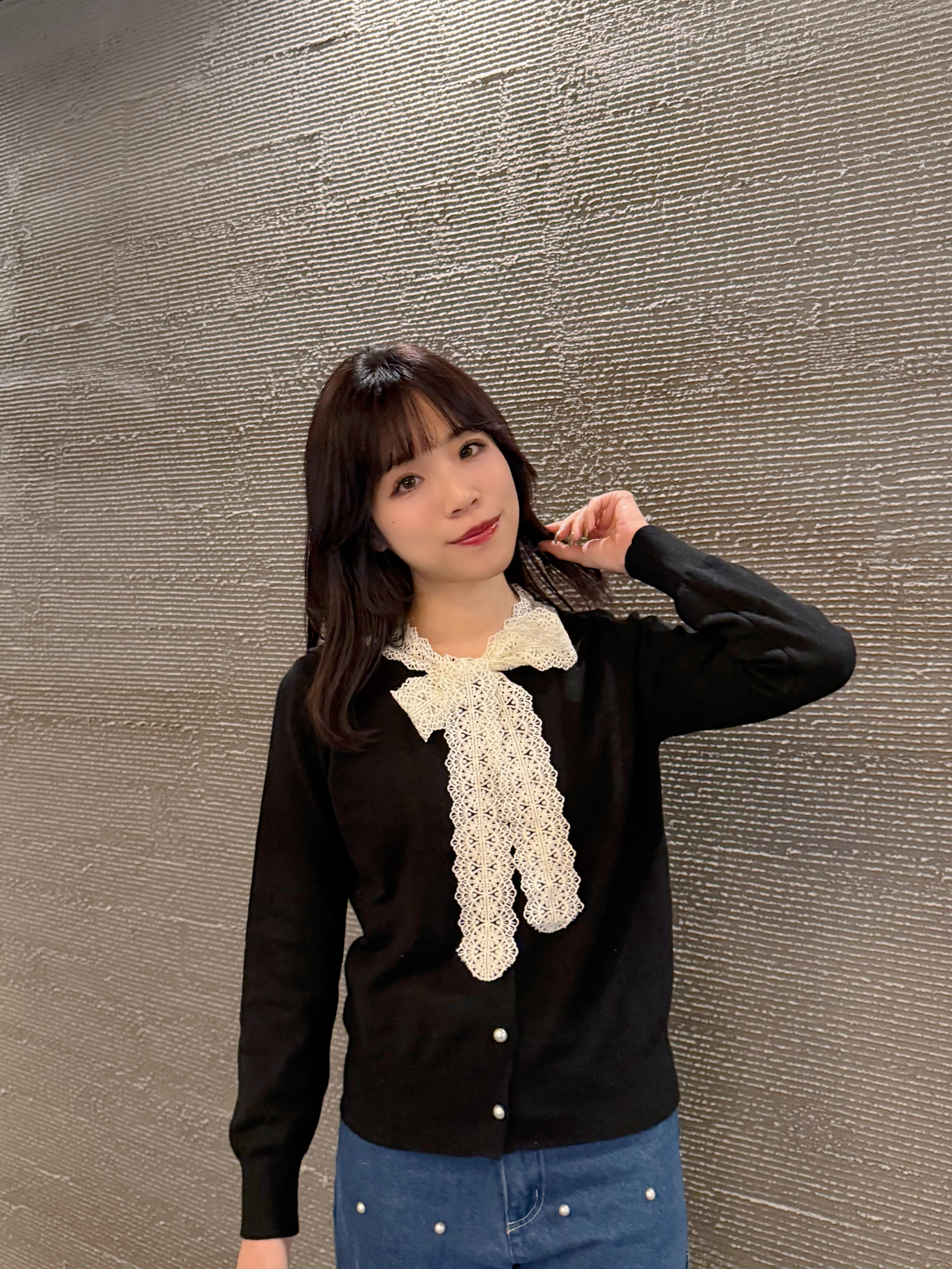 3色•蕾絲蝴蝶結領帶針織外套上衣