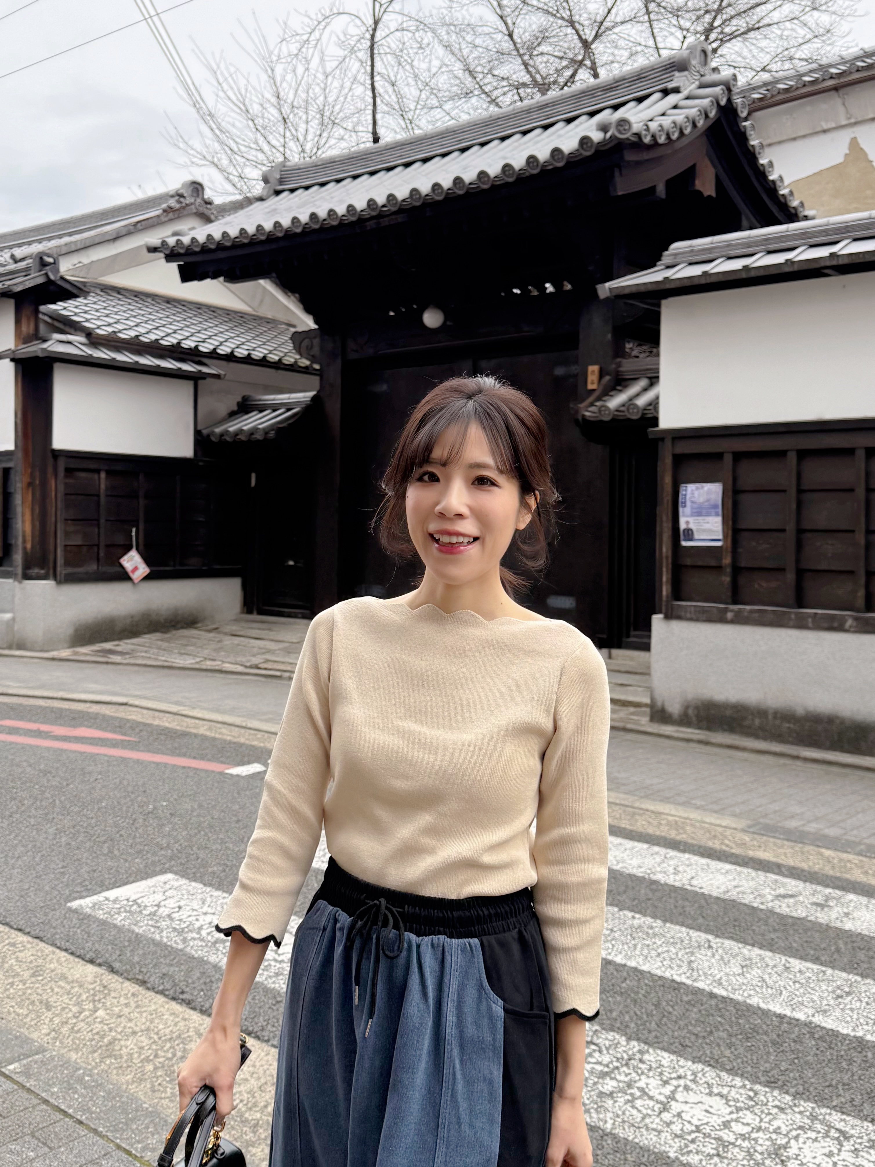 2色•拼色7分袖波浪邊針織上衣