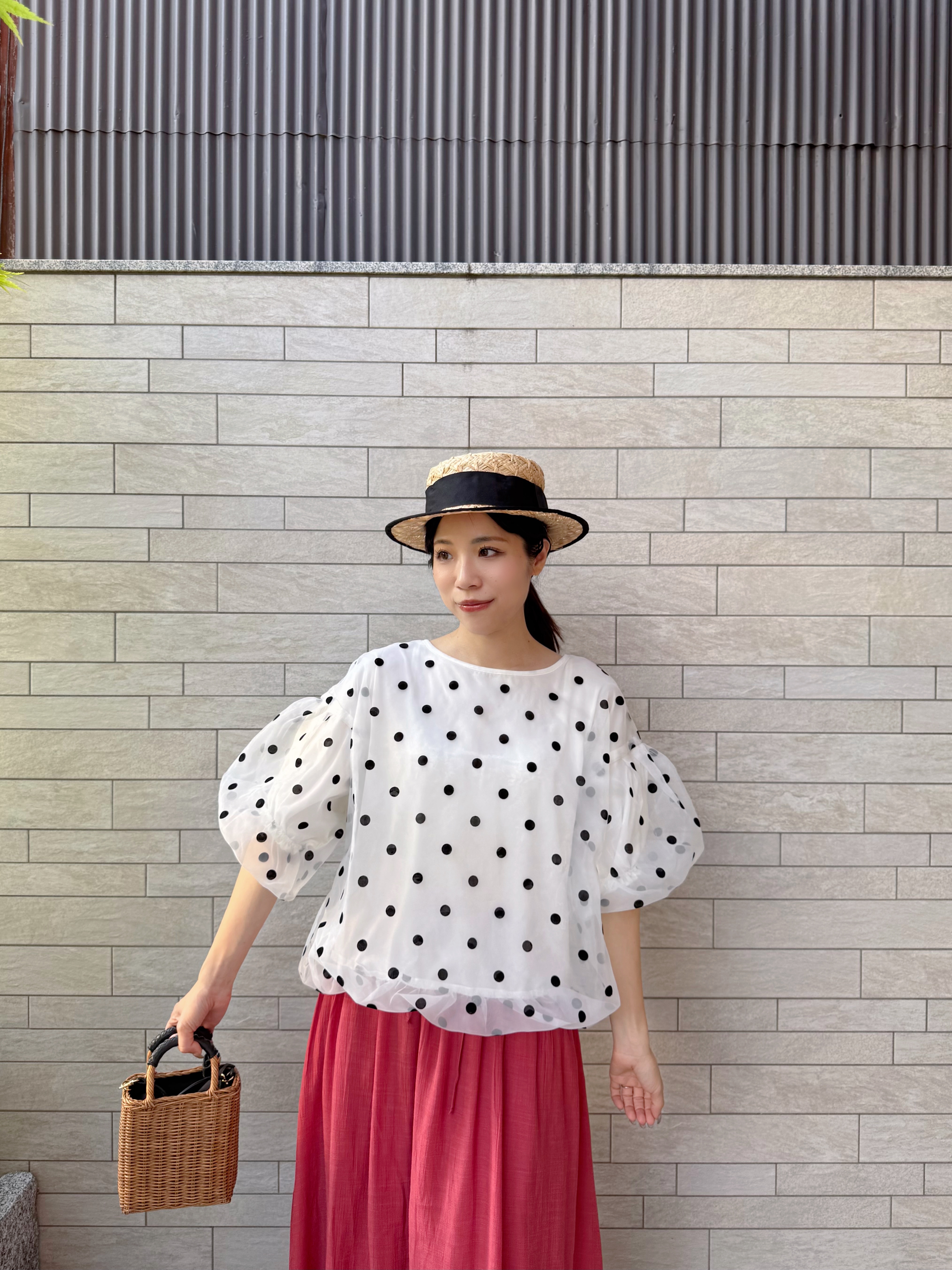 泡泡袖波點雪紡上衣