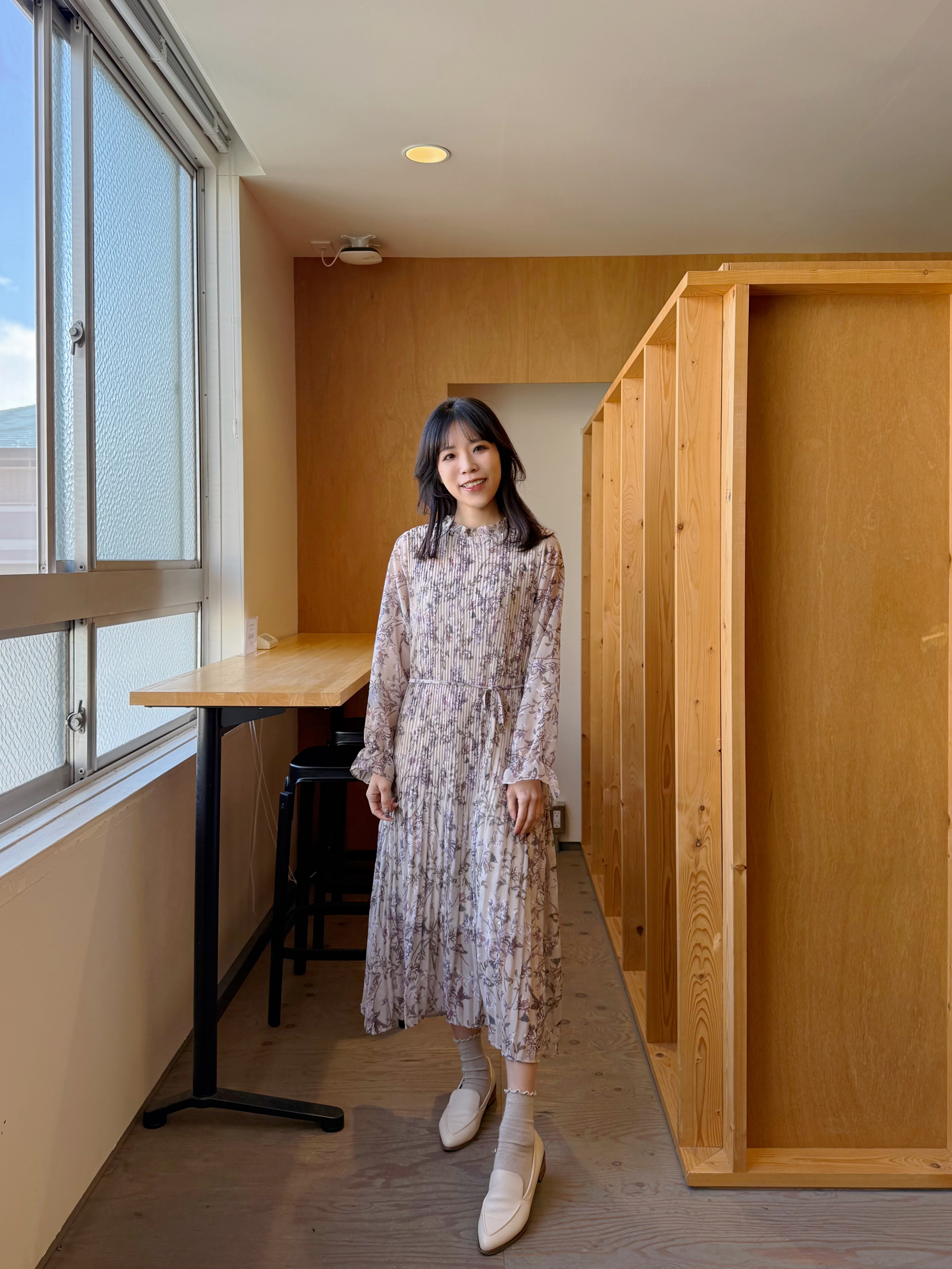 百褶印花雪紡蝴蝶結腰帶連身裙