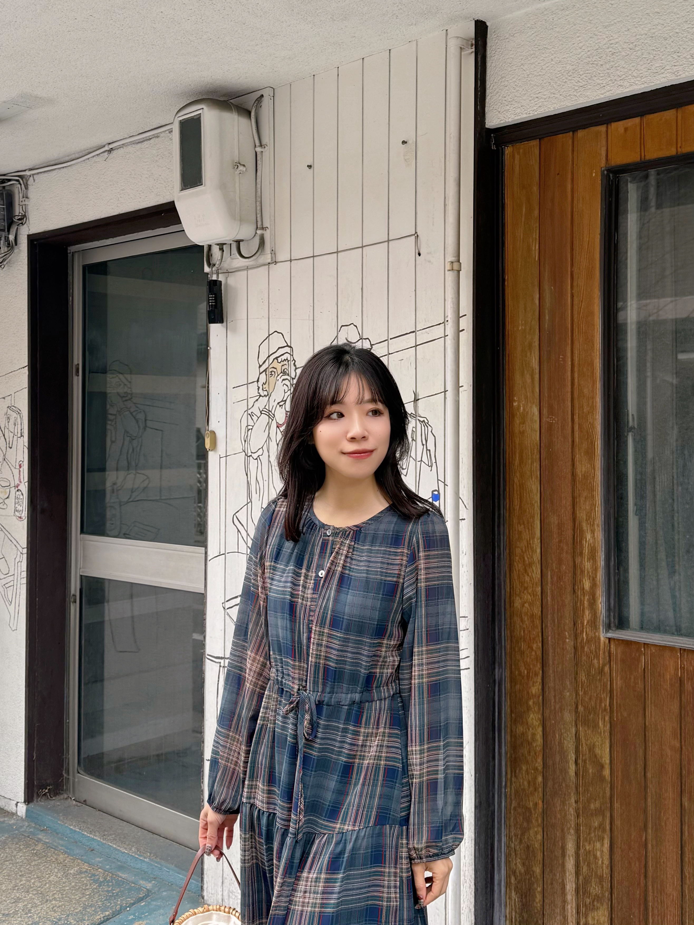 英文格雪紡連身裙