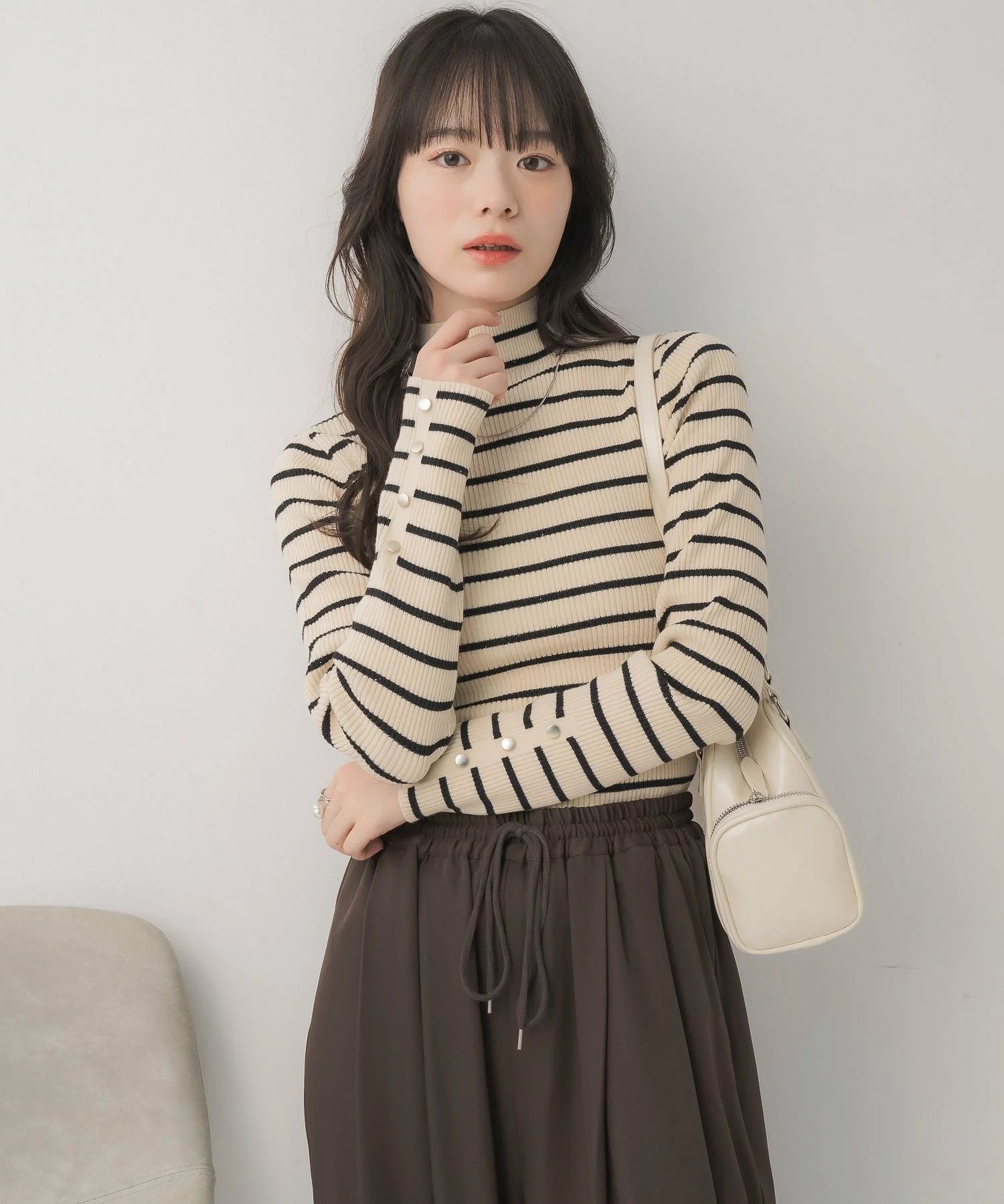 閃閃/ 淨色啞色扣閃閃企領針織