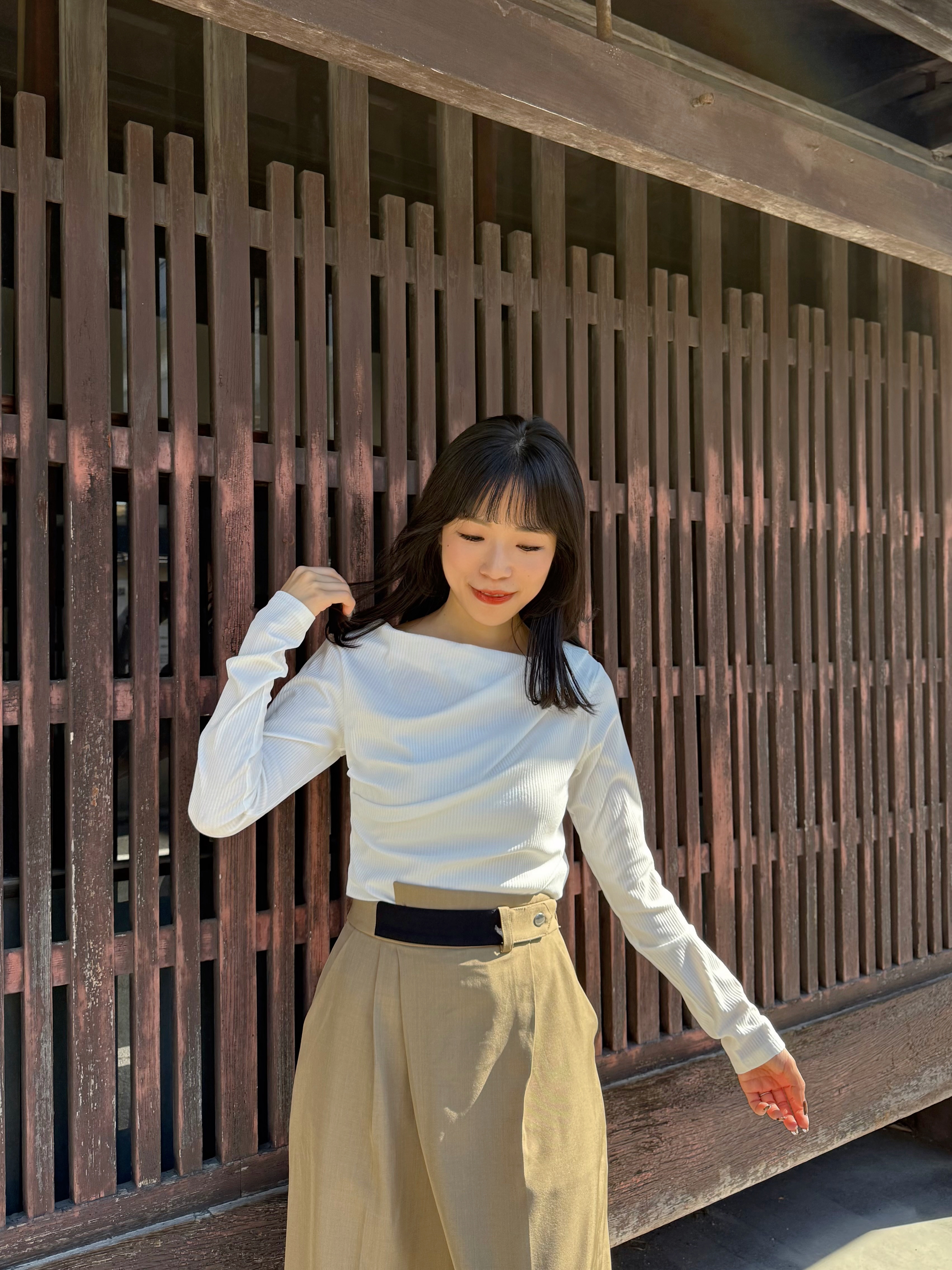 5色•不規則領長袖上衣