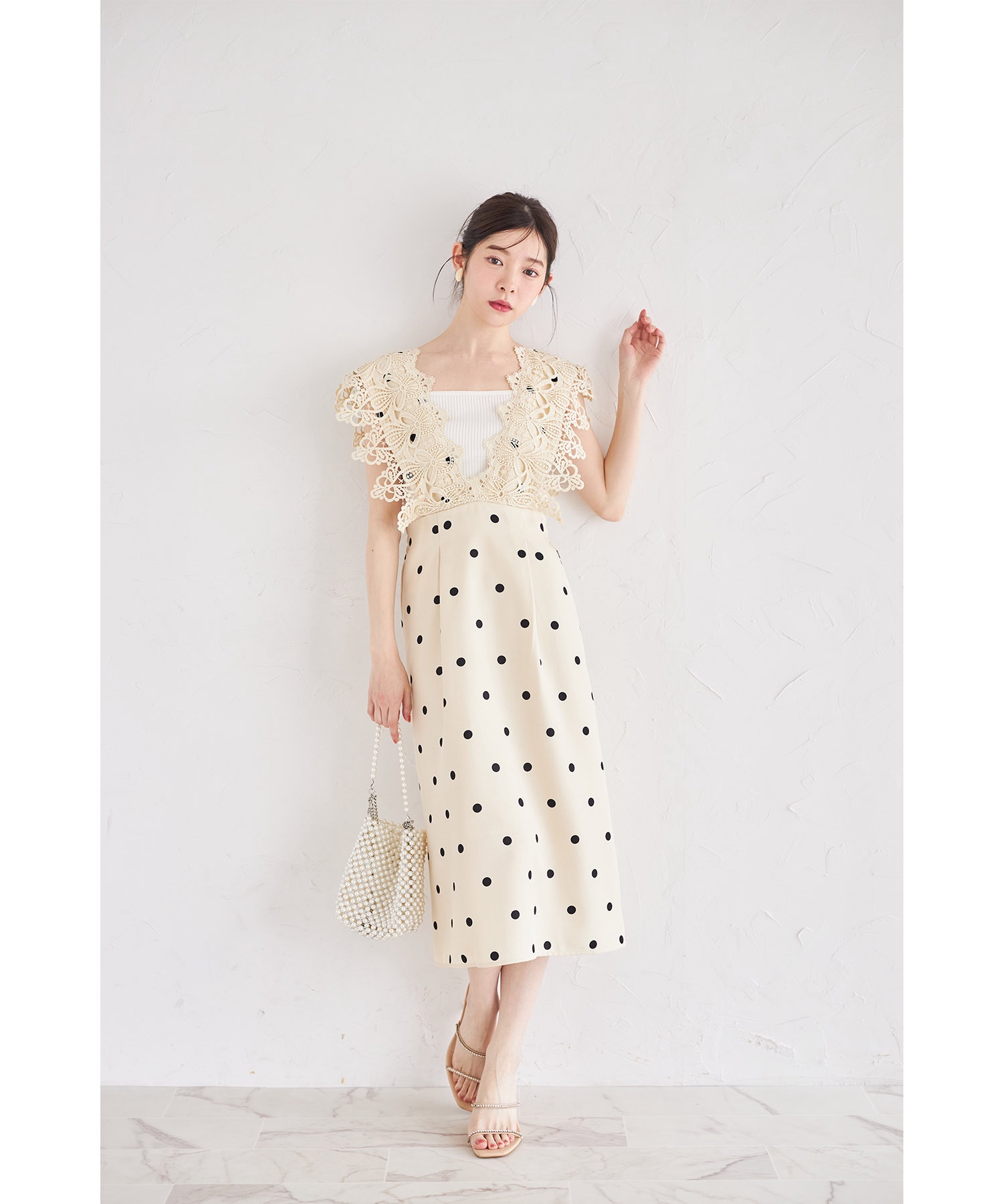 蕾絲波點背心連身裙