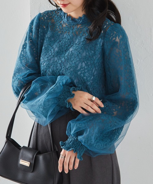紗紗泡泡袖蕾絲上衣