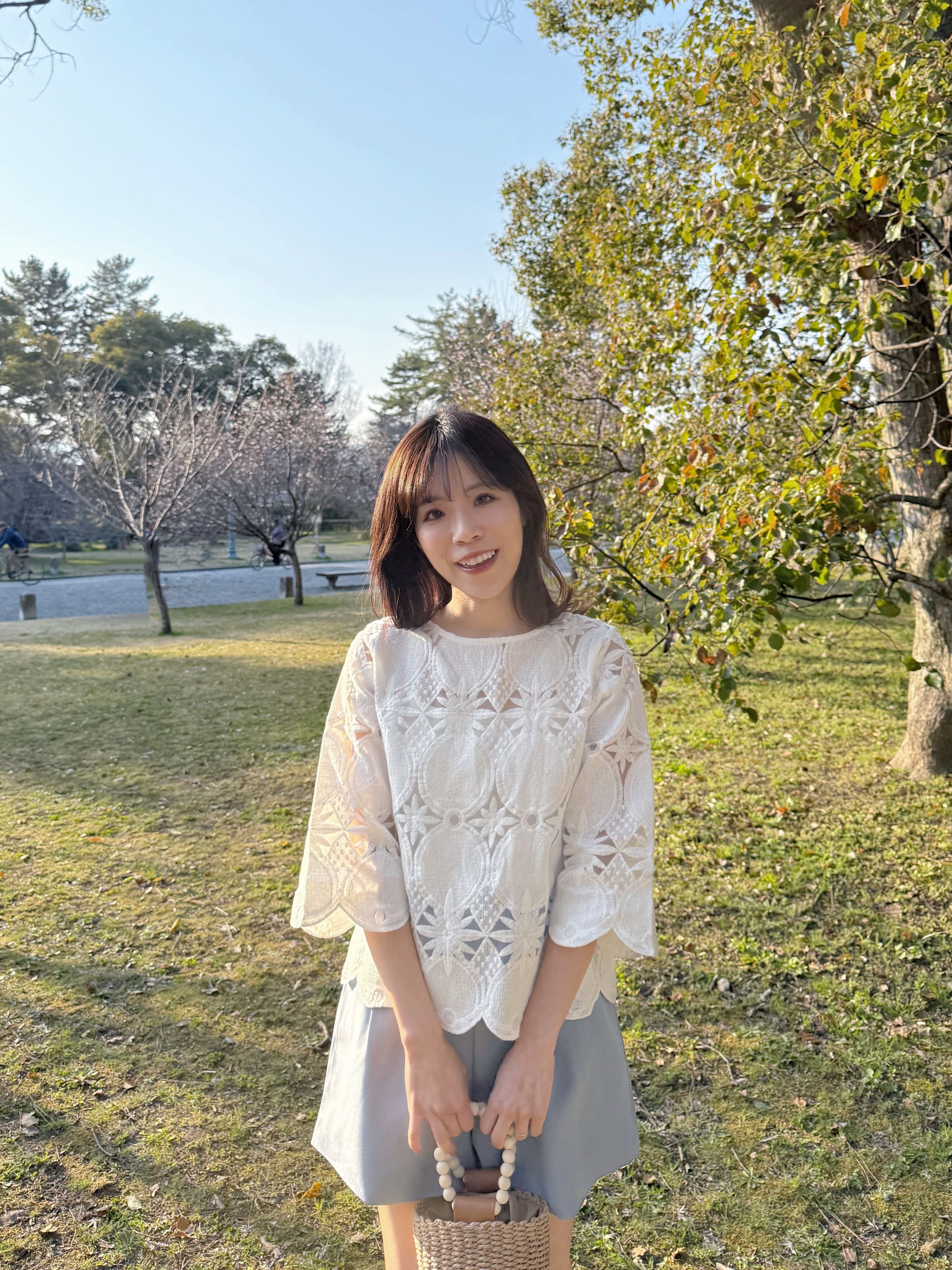 波浪圈圈形7分袖蕾絲上衣