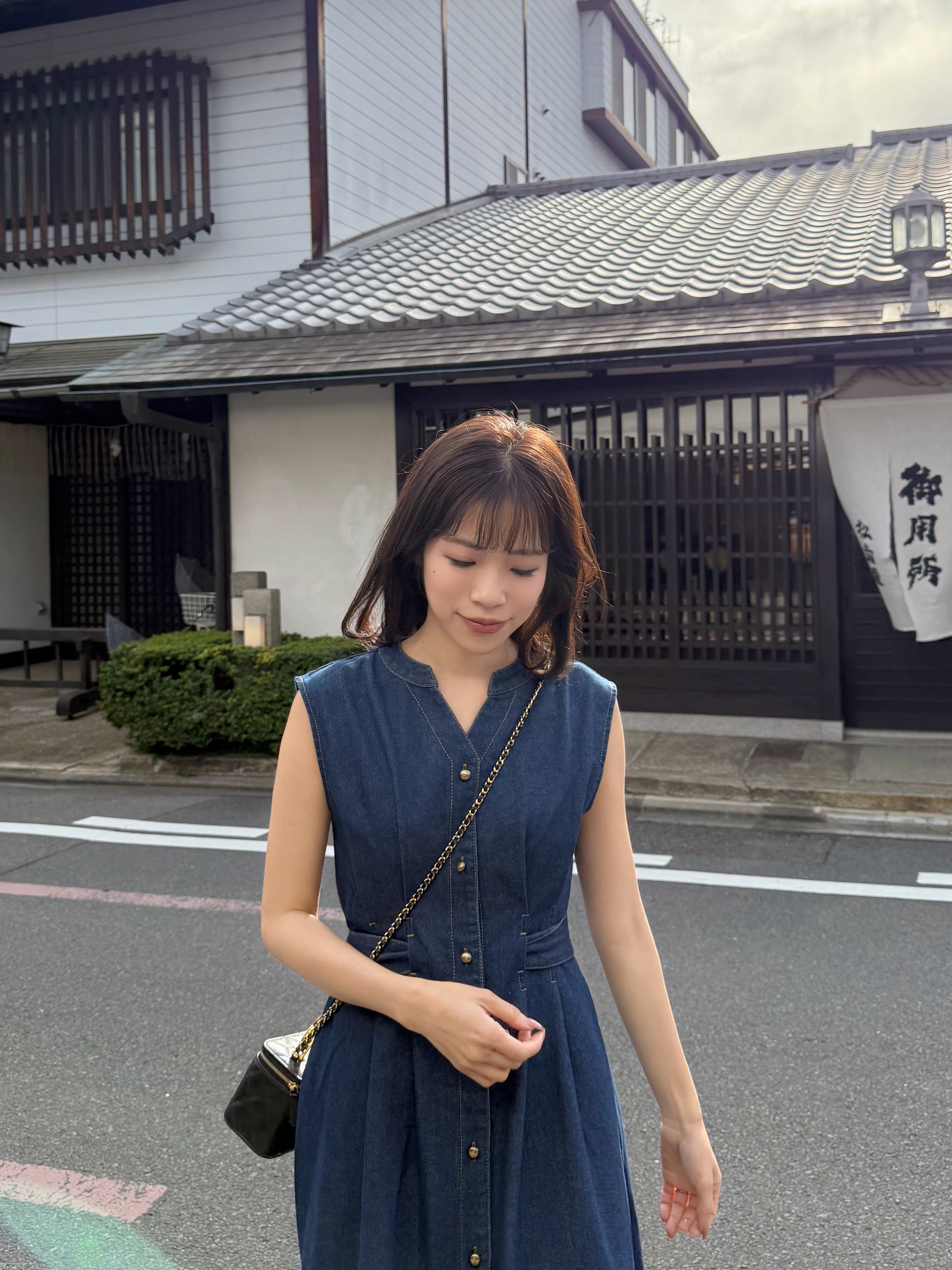 腰帶後蝴蝶結牛仔連身裙