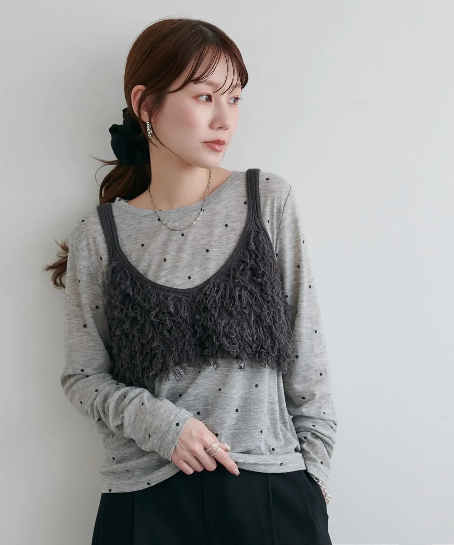 4色•Size M•蕾絲拼接圓領衛衣
