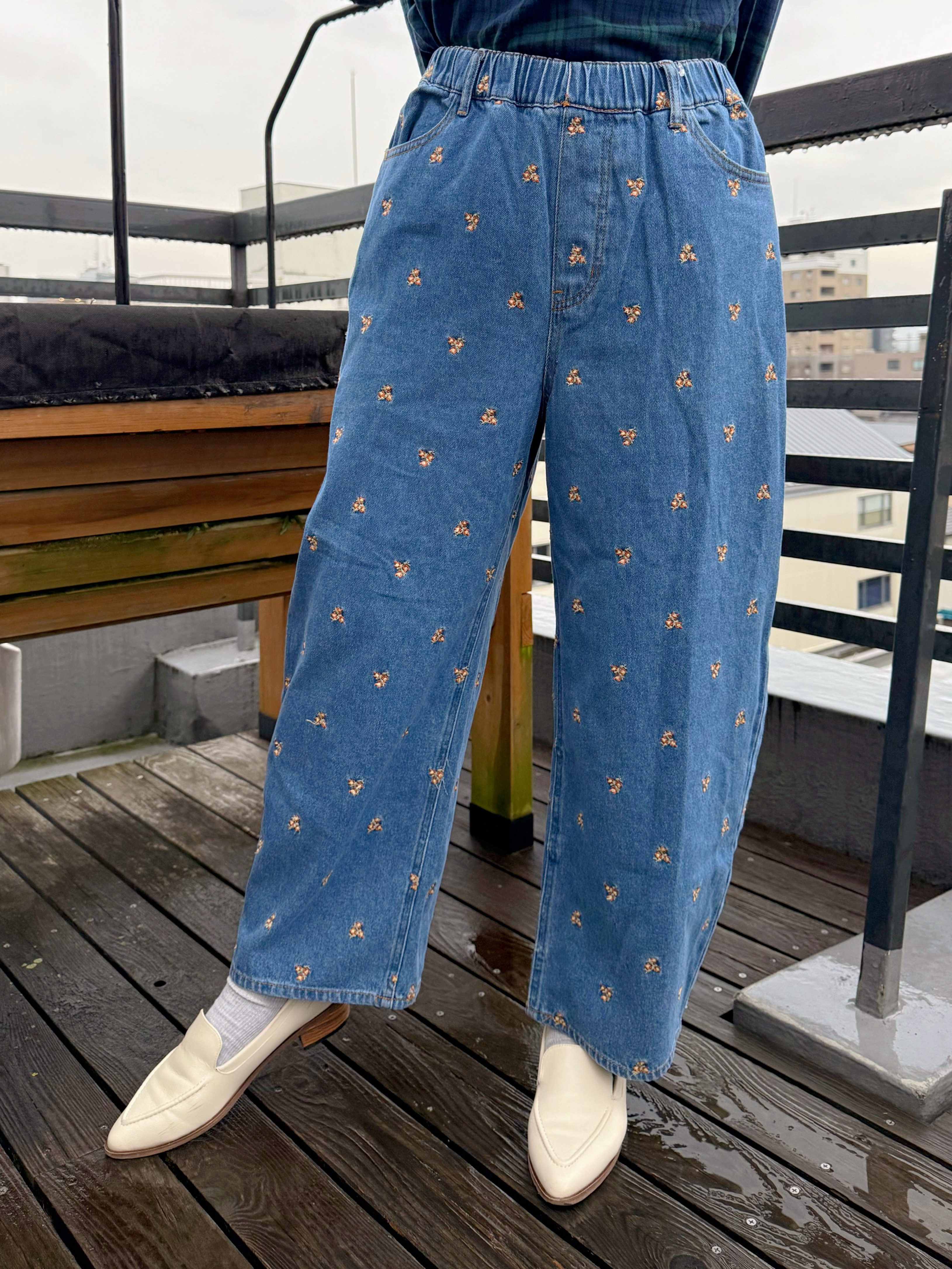 花花刺繡牛仔褲