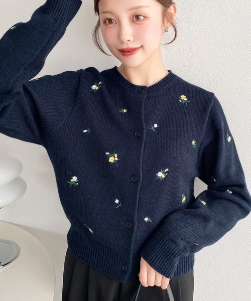 3色•M-L碼•花卉刺繡針織外套