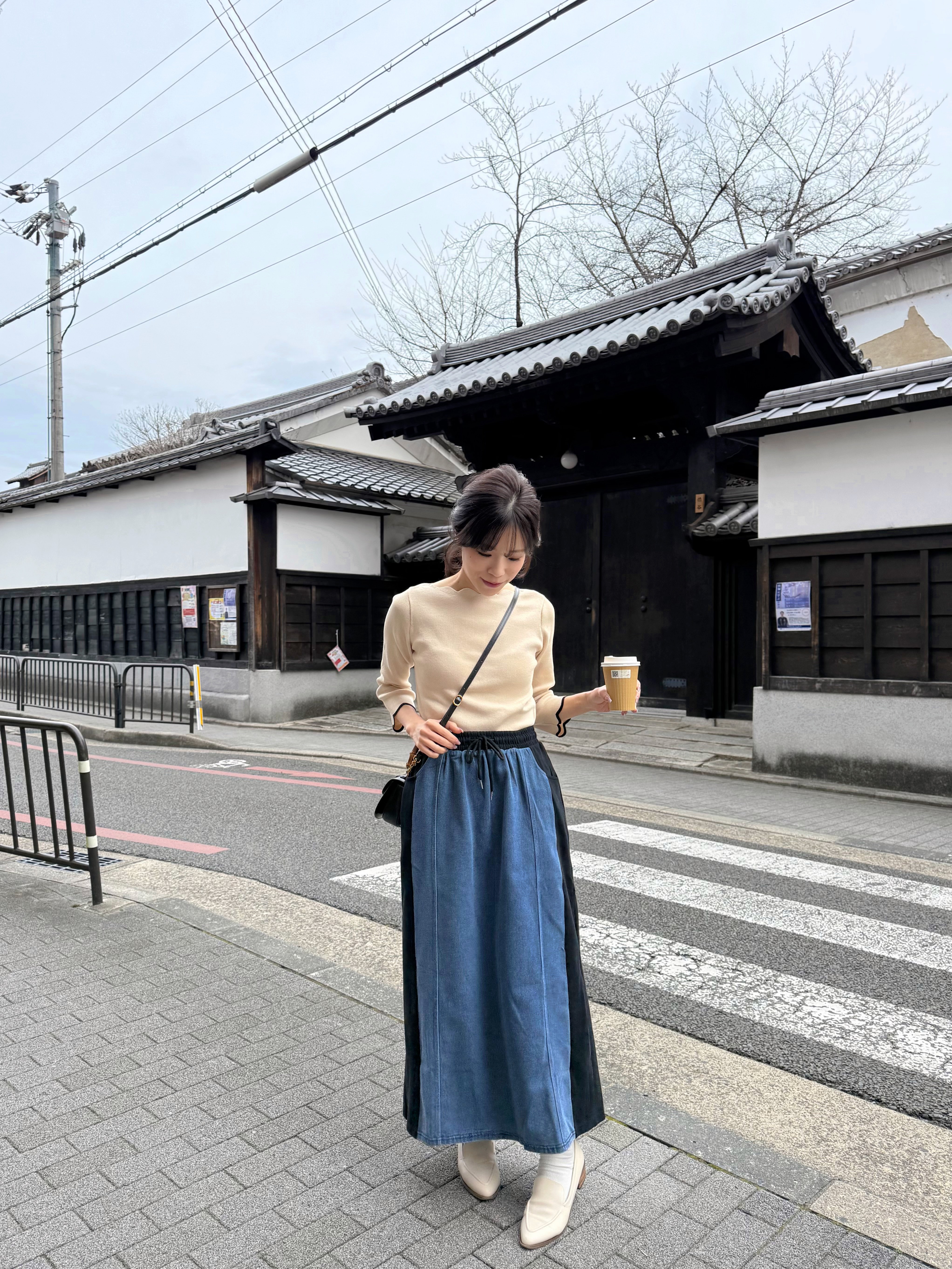 2色•拼色7分袖波浪邊針織上衣