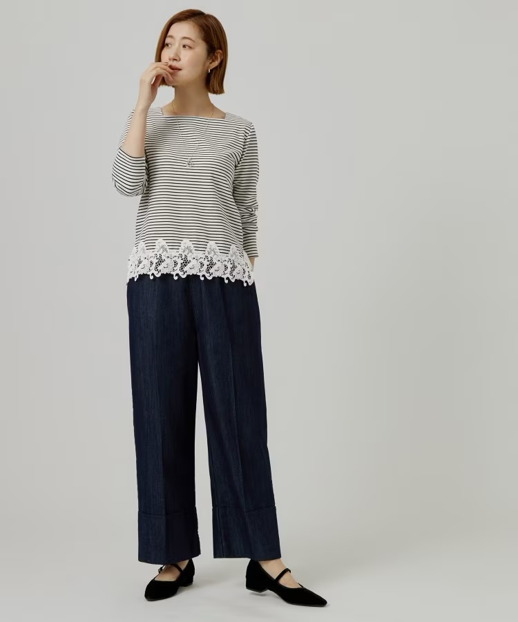 3色•M-3L•下擺蕾絲方領上衣