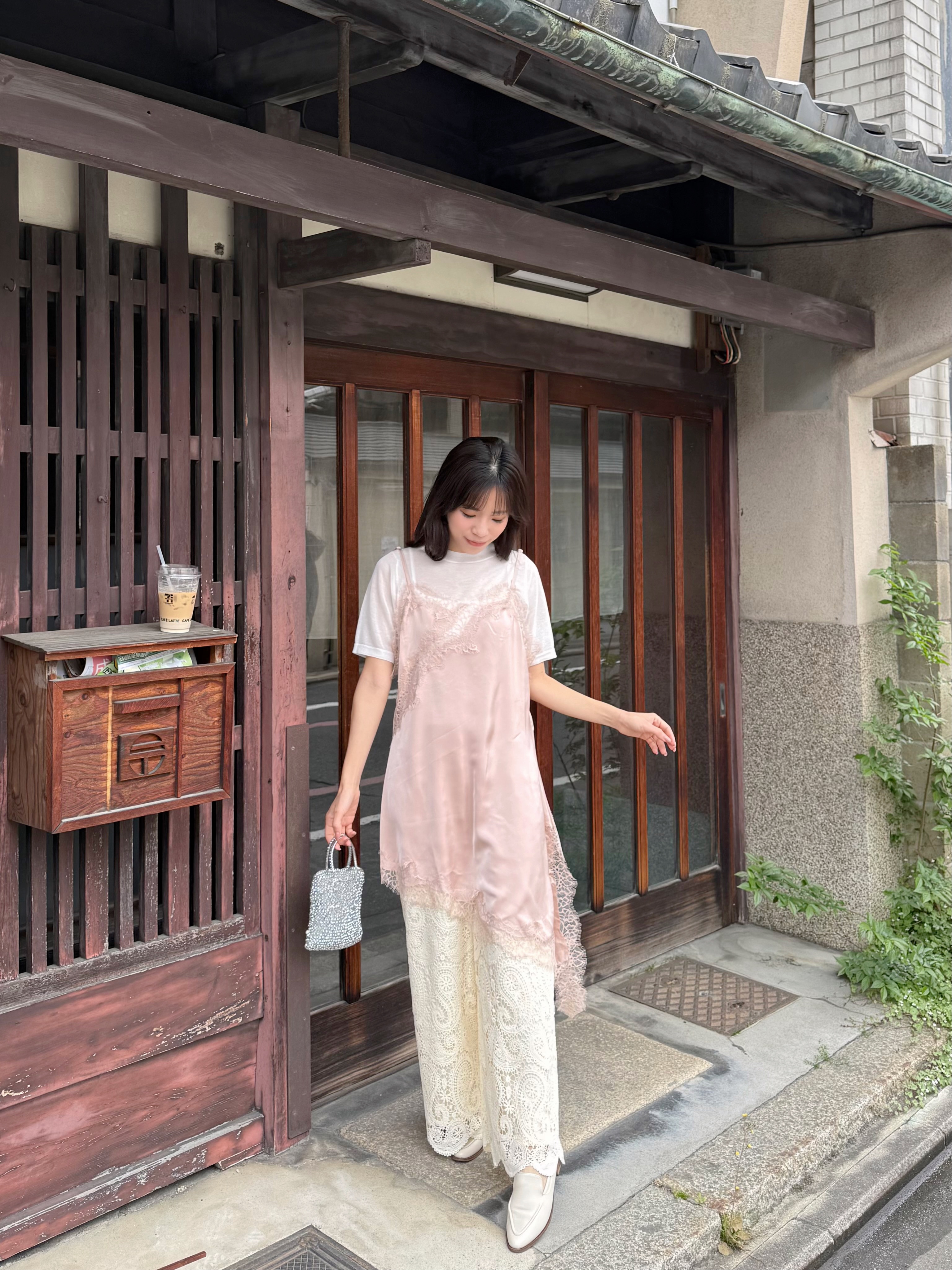 3色•蕾絲長款吊帶上衣