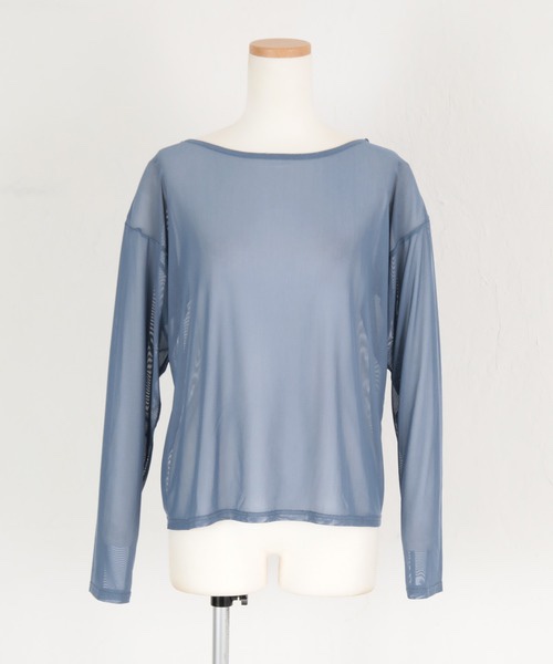 半透款寬領上衣