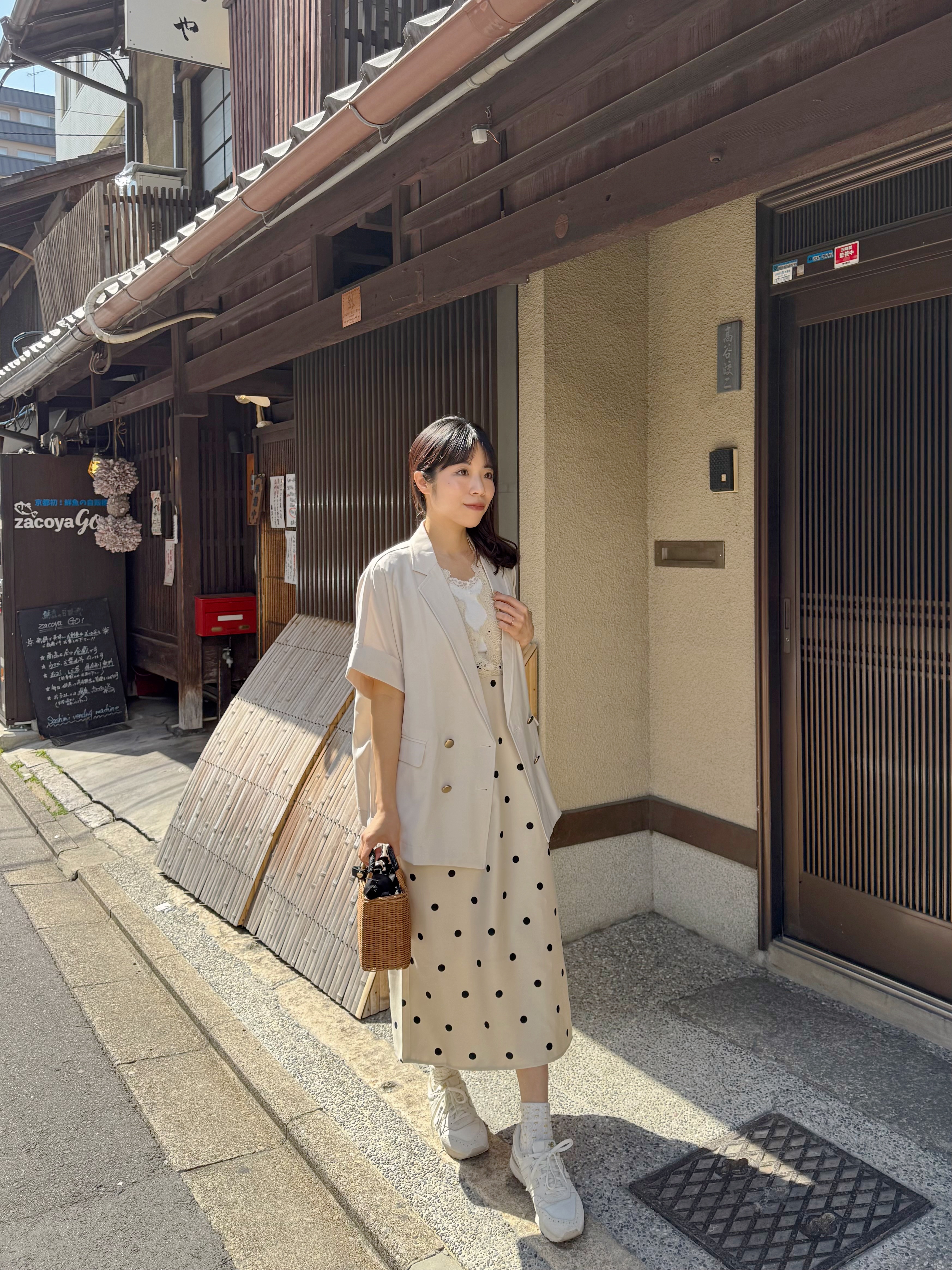 5分袖金扣西裝外套