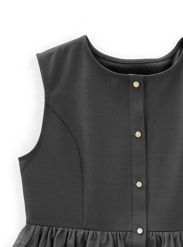 紗紗背心娃娃外套