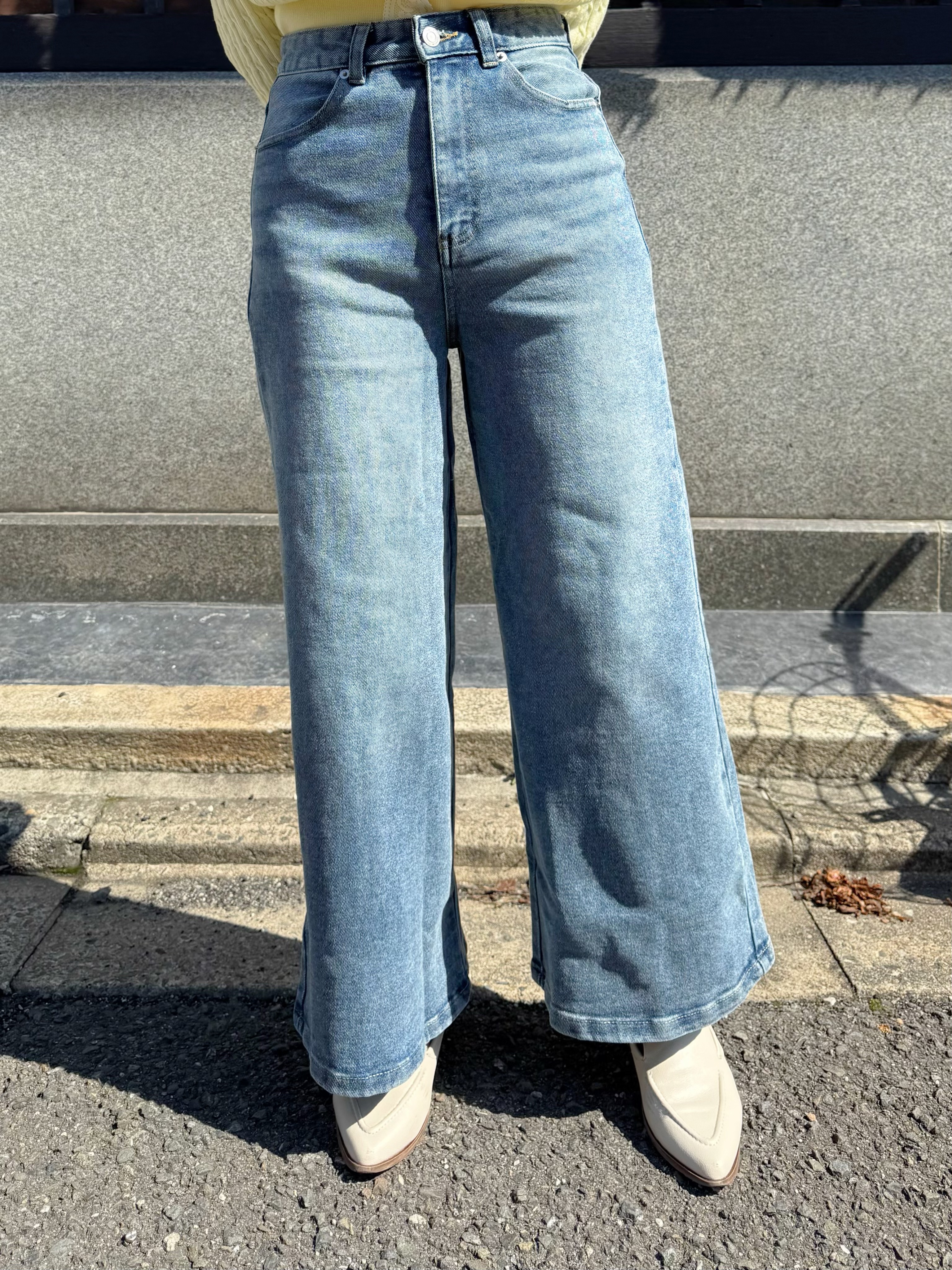 2色•闊腳洗水牛仔褲