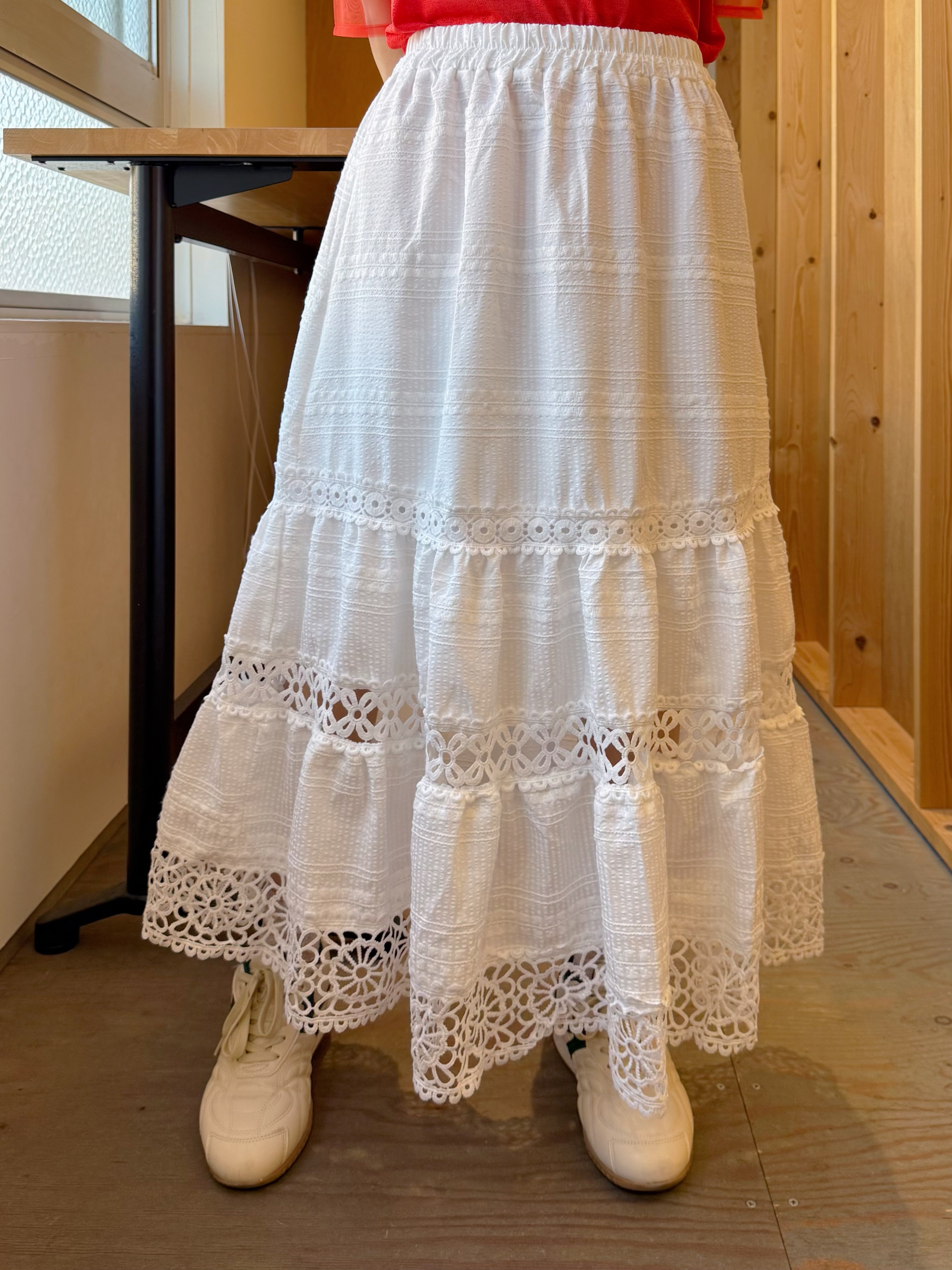 2色•蕾絲拼接雪紡半身裙