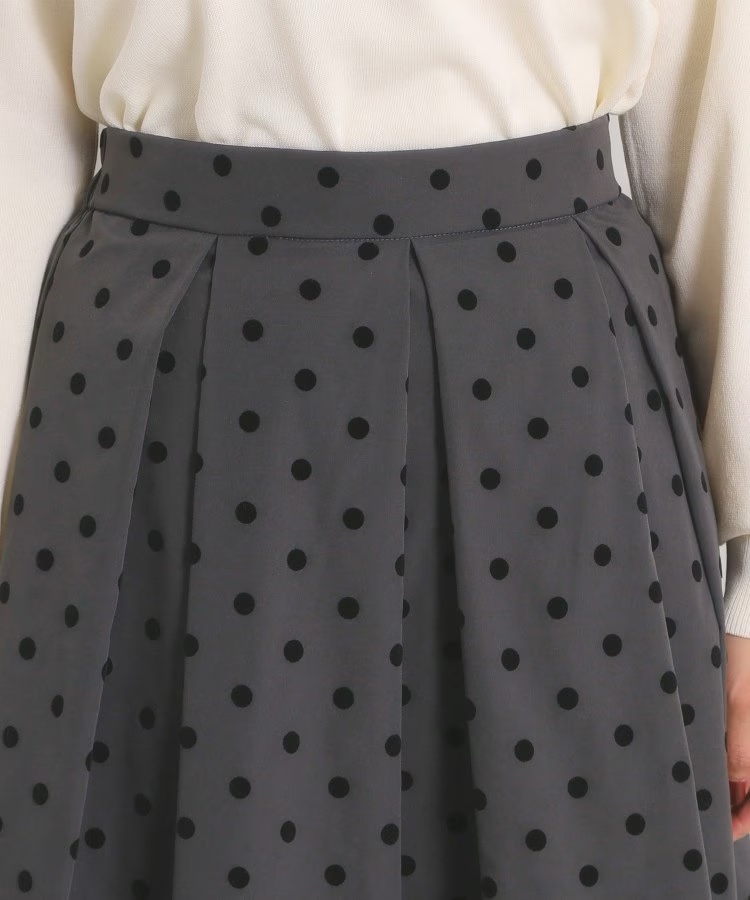植絨波點A line半身裙