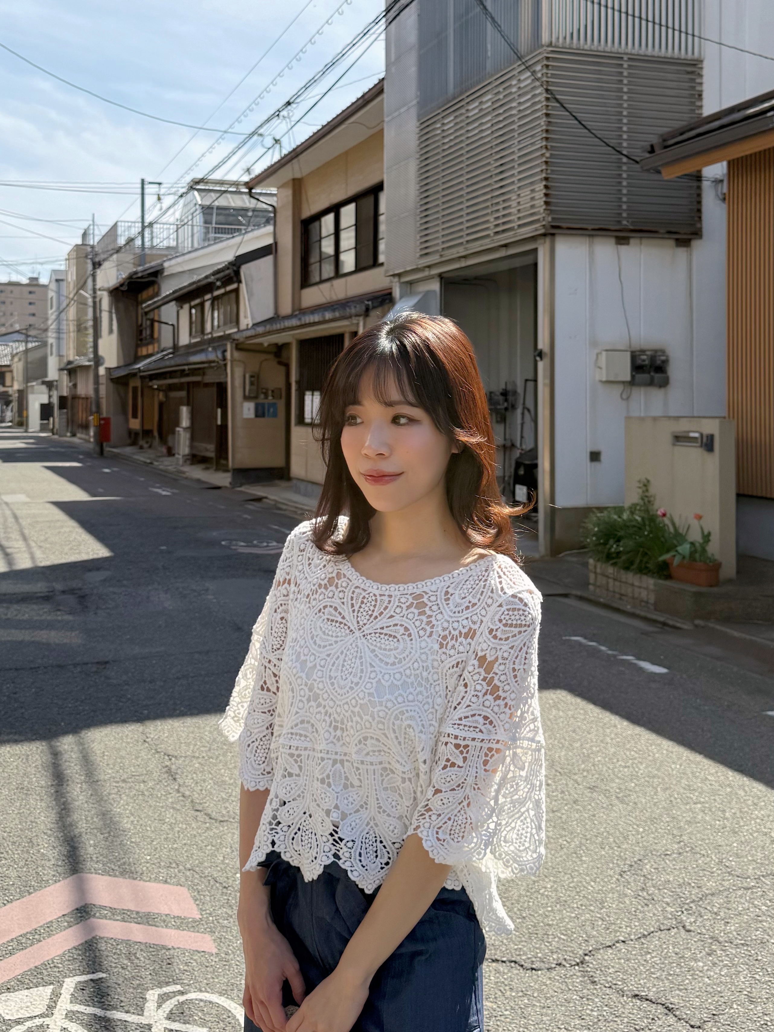 5分傘袖鏤空上衣