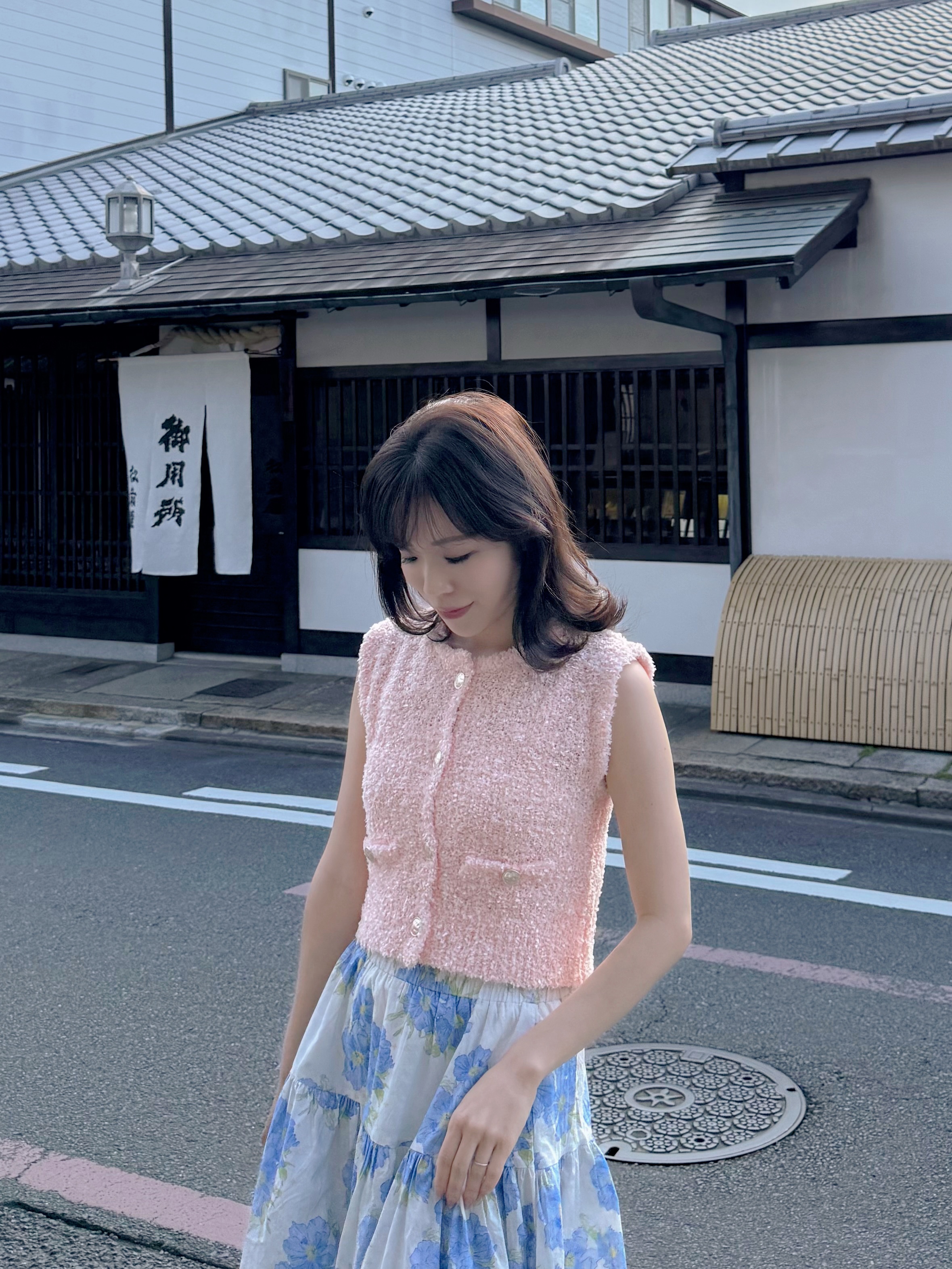 淡粉色銀扣Tweed背心